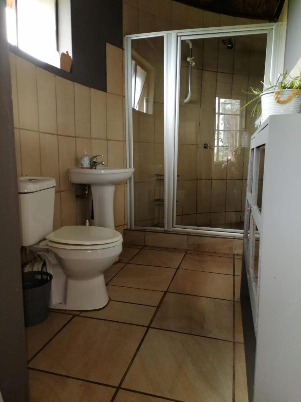 Double Room with Garden View - Photo 6