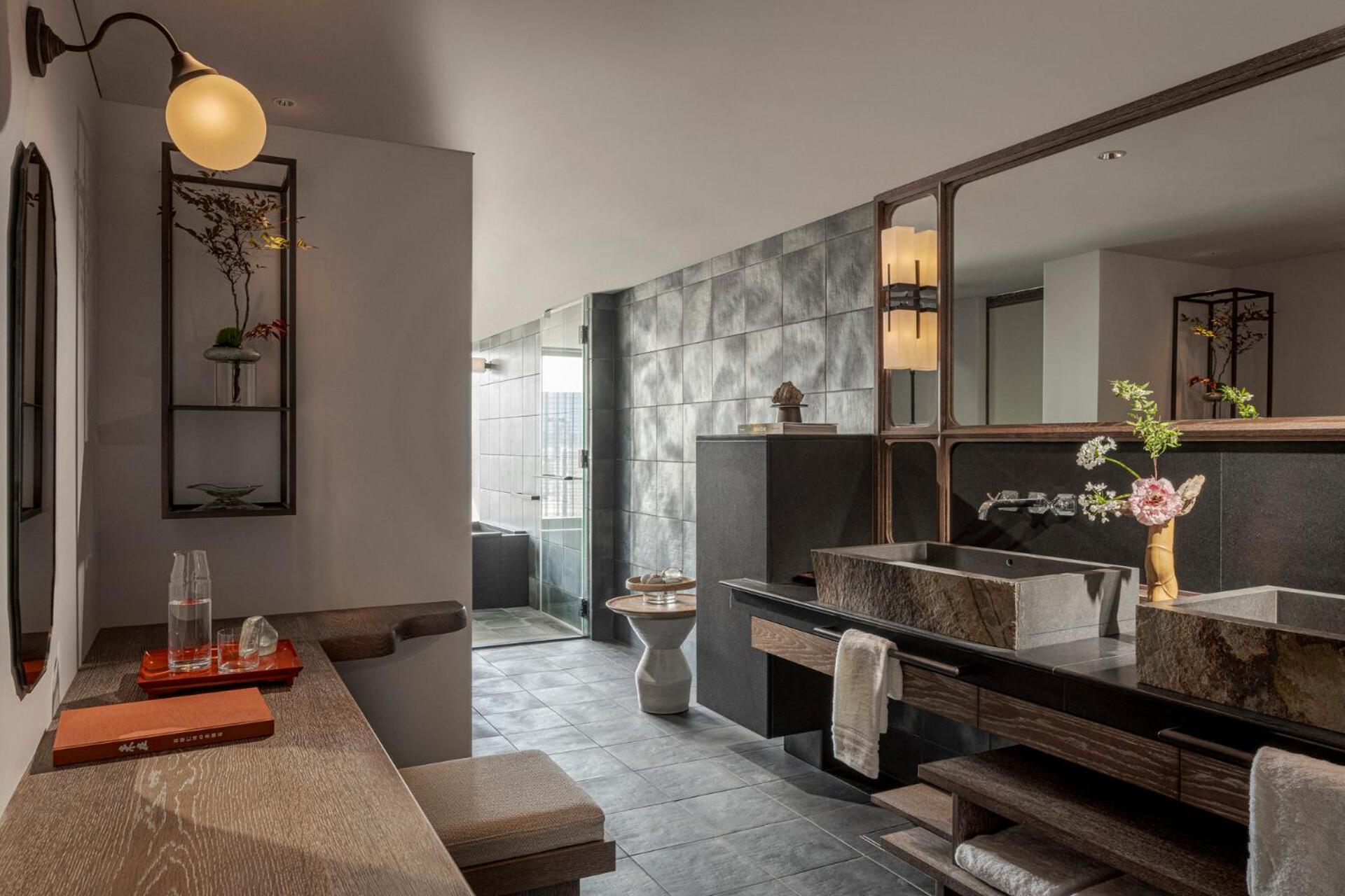 Grand Tatami Suite Two Doubles