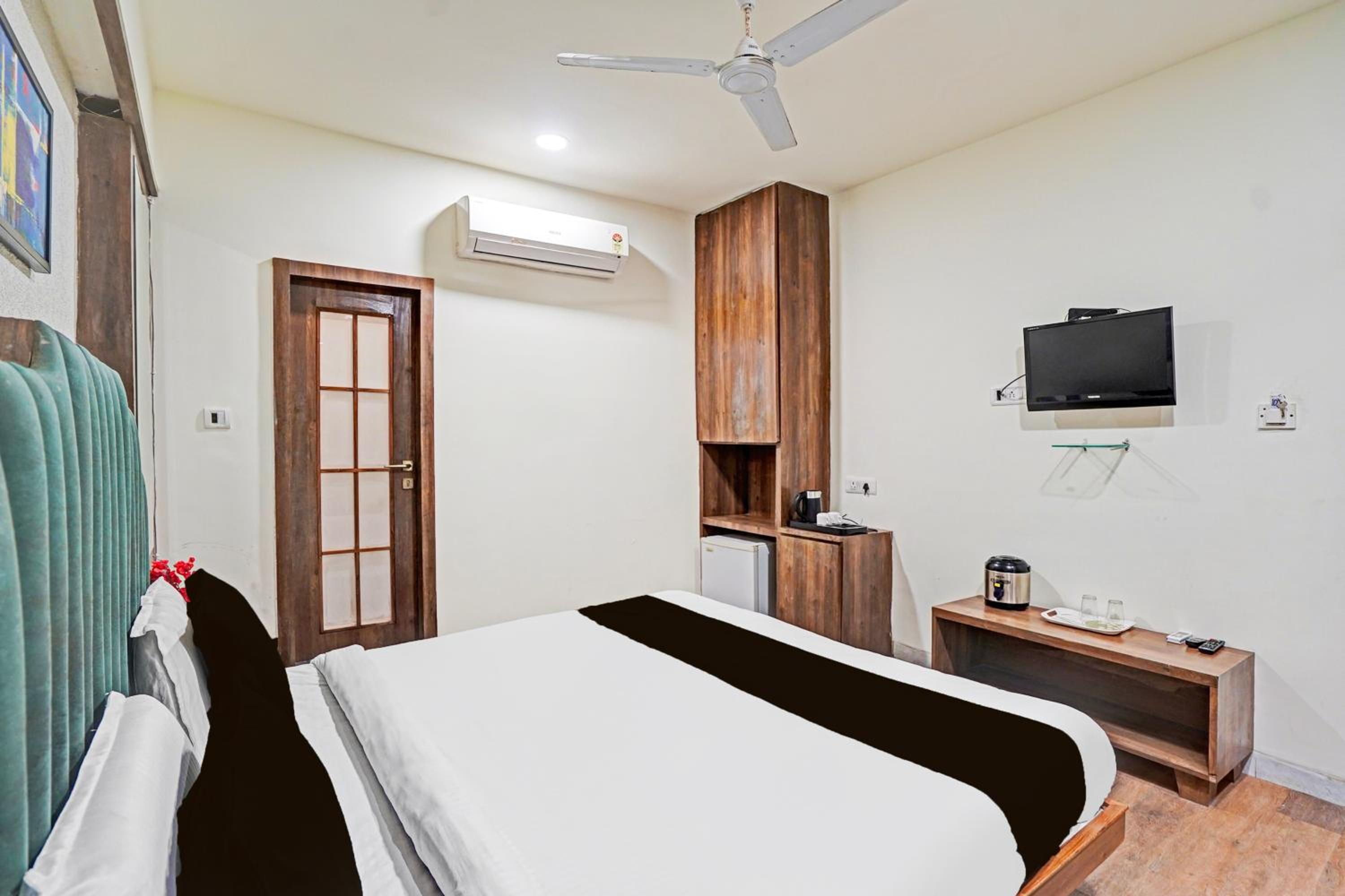 Triple Room with Bath