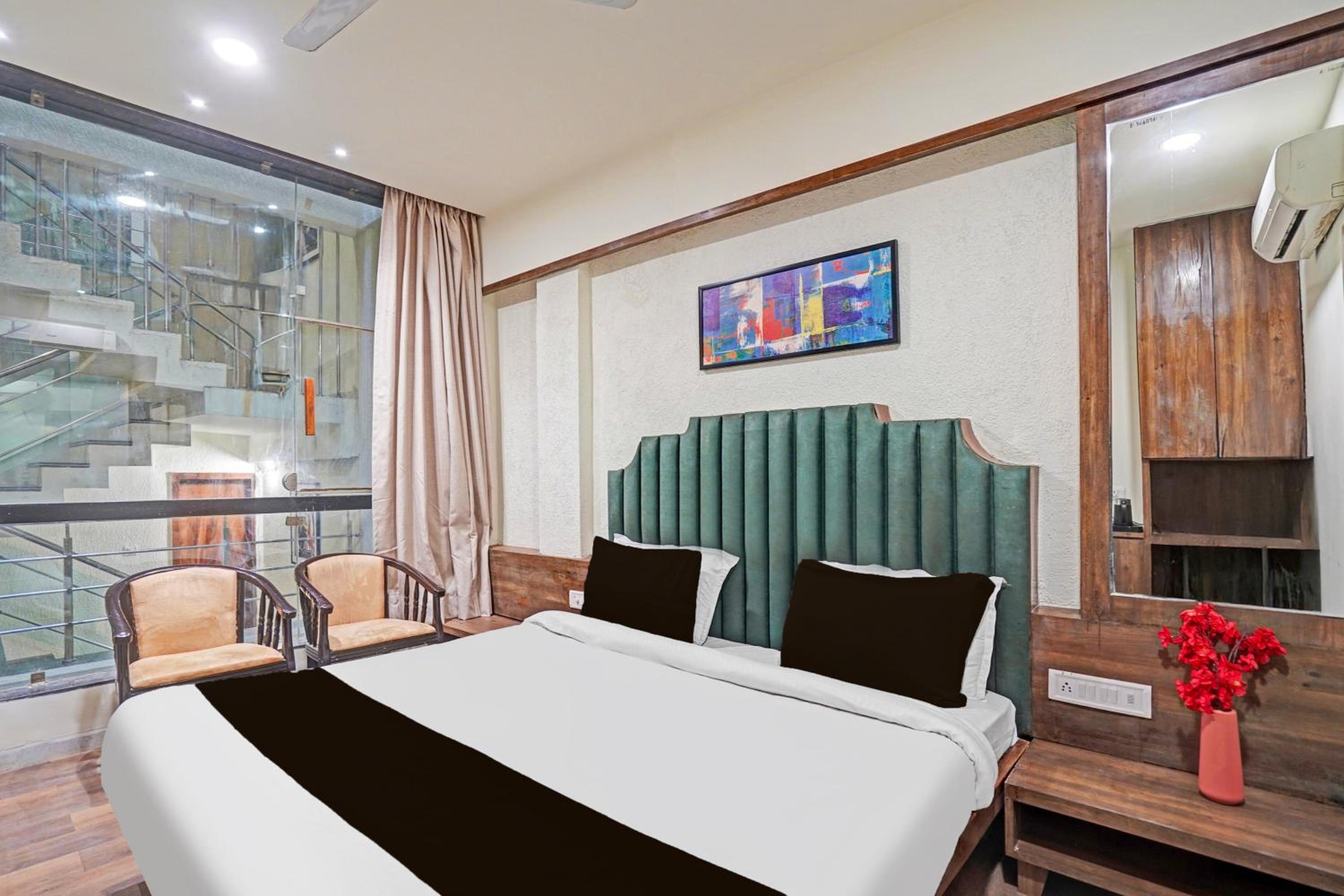 Deluxe Triple Room photo 3
