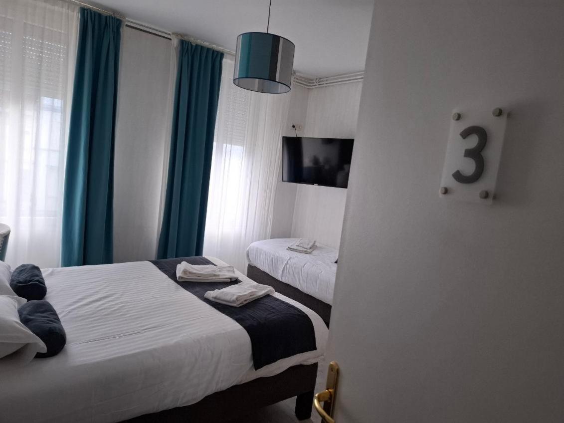Comfort Triple Room with Shower