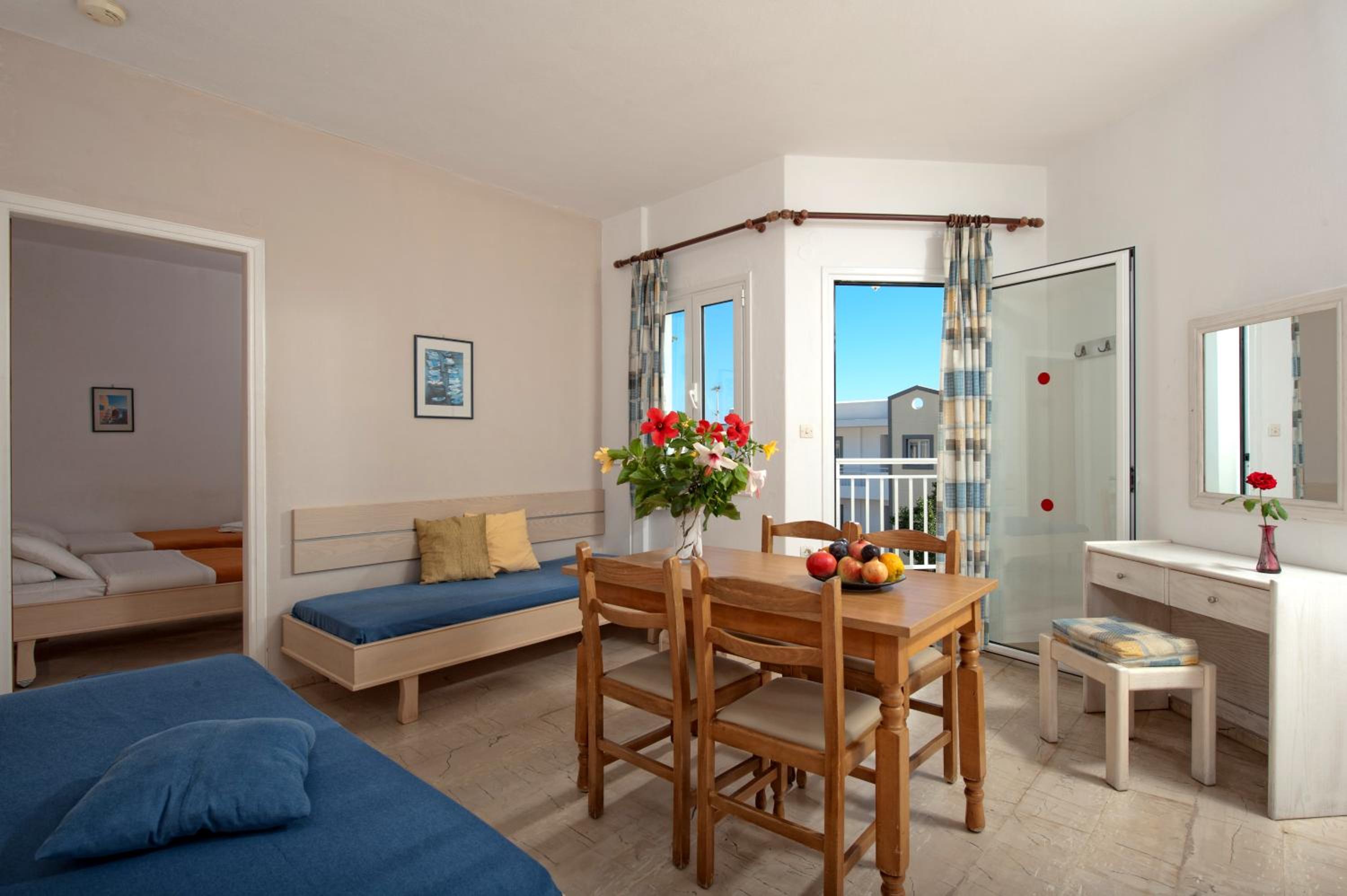 One-Bedroom Apartment - Photo 20