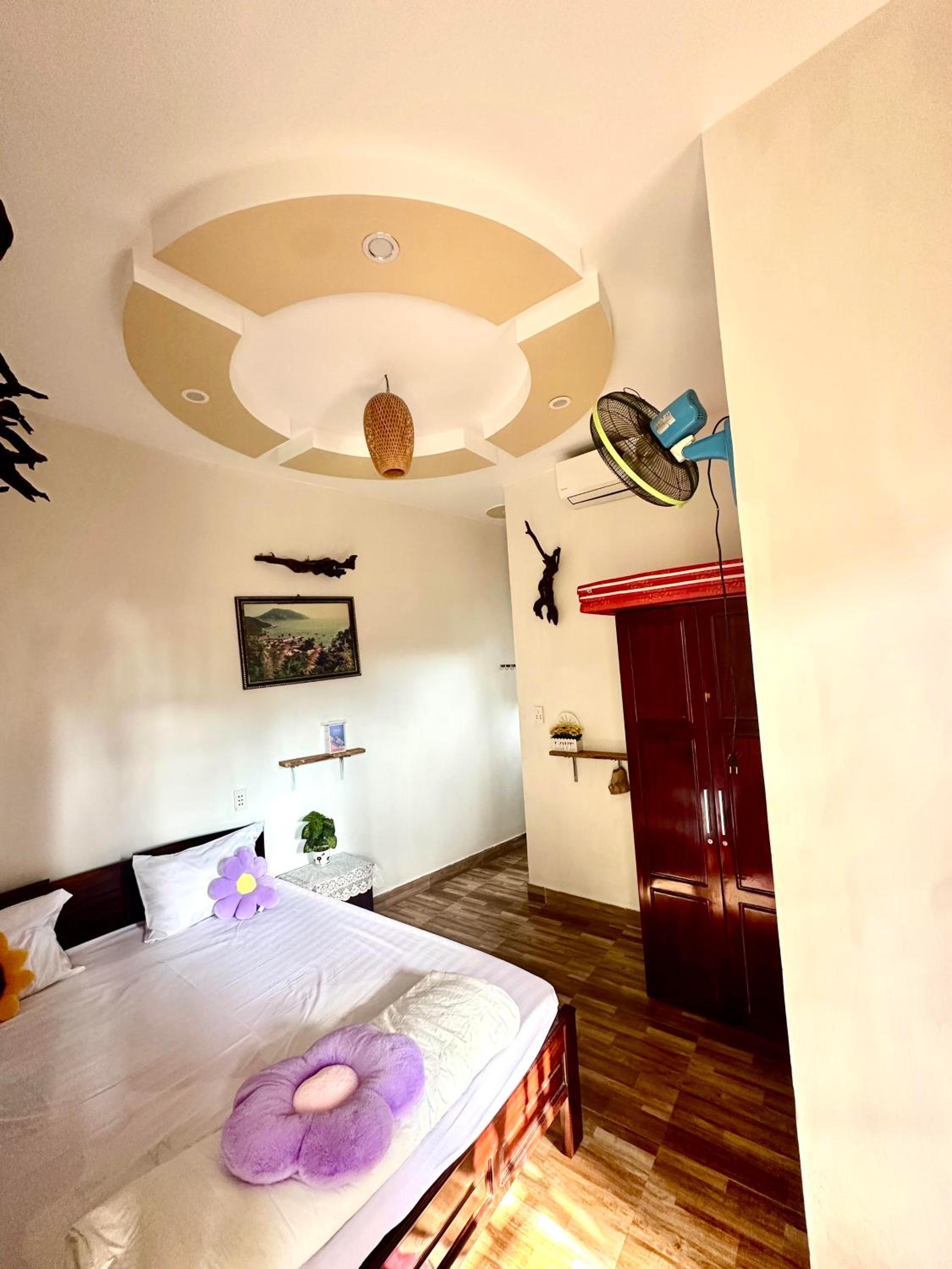 King Room with Garden View