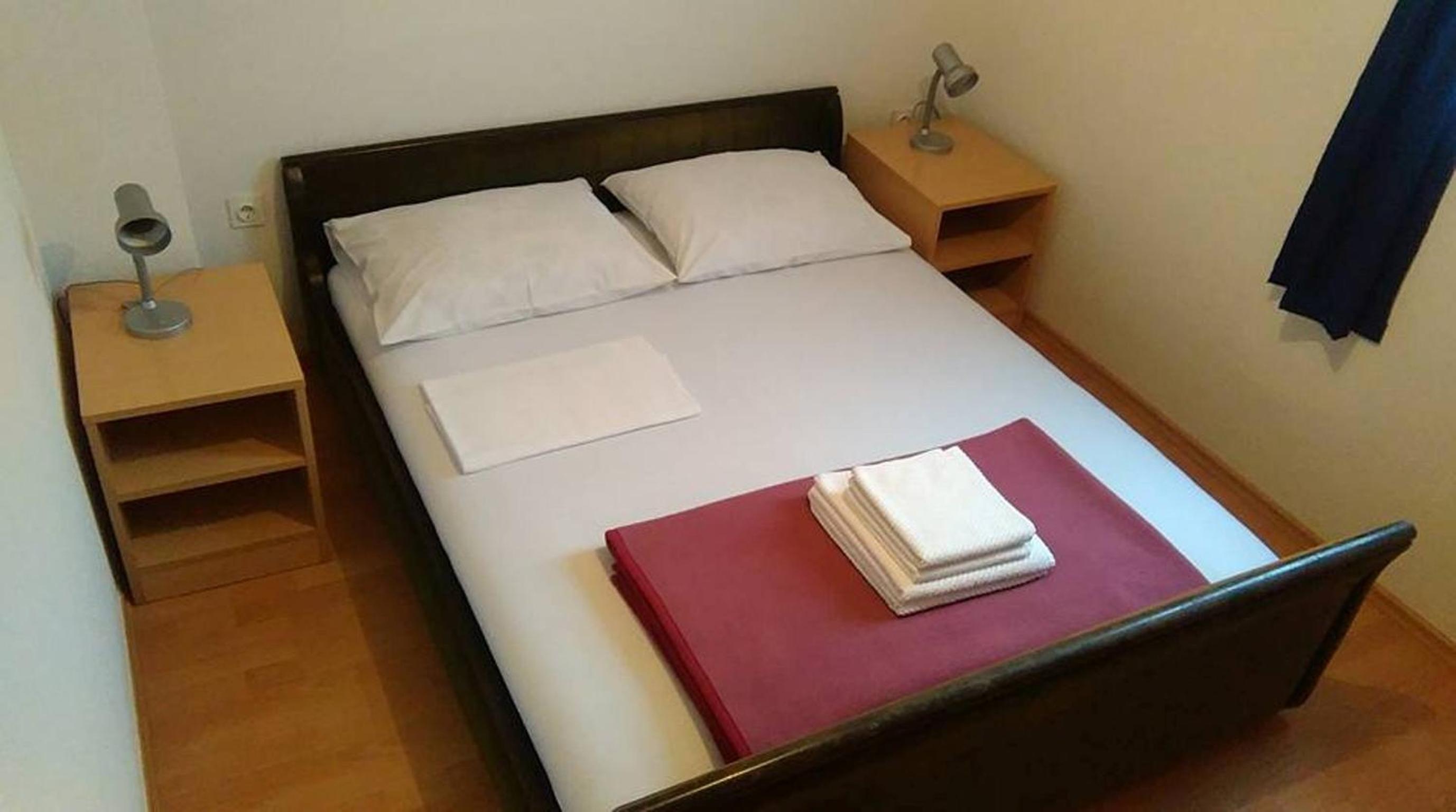 One-Bedroom Apartment - Photo 17