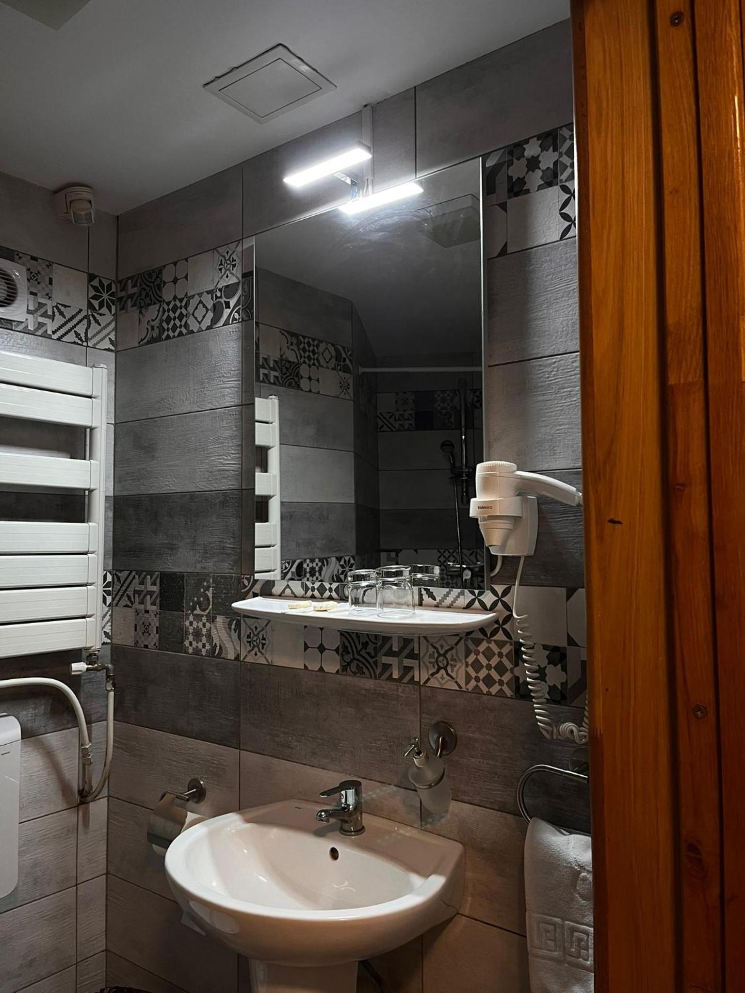 Twin Room photo 1