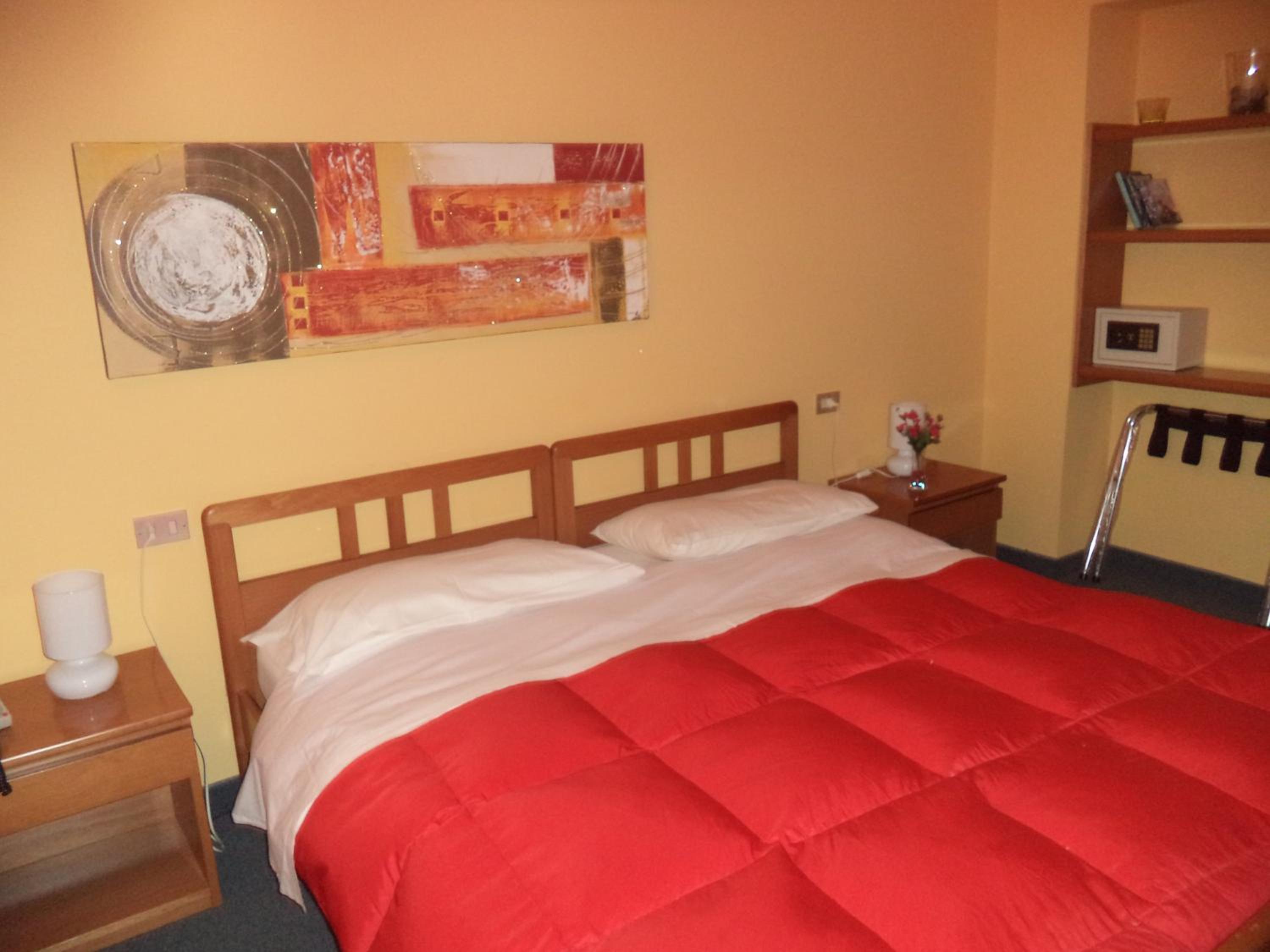 Double Room - Photo 1