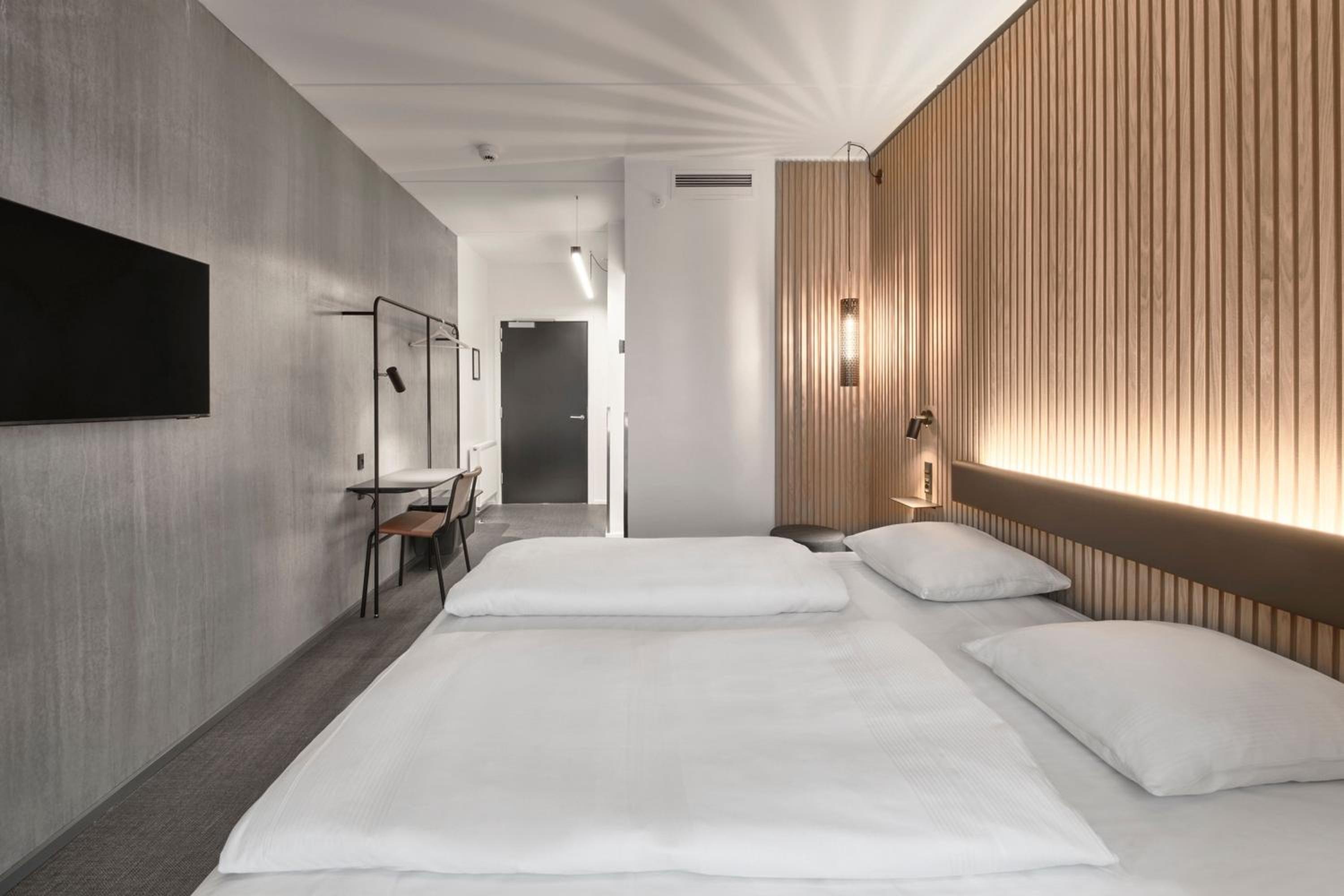 Standard Double King Room - Photo 1