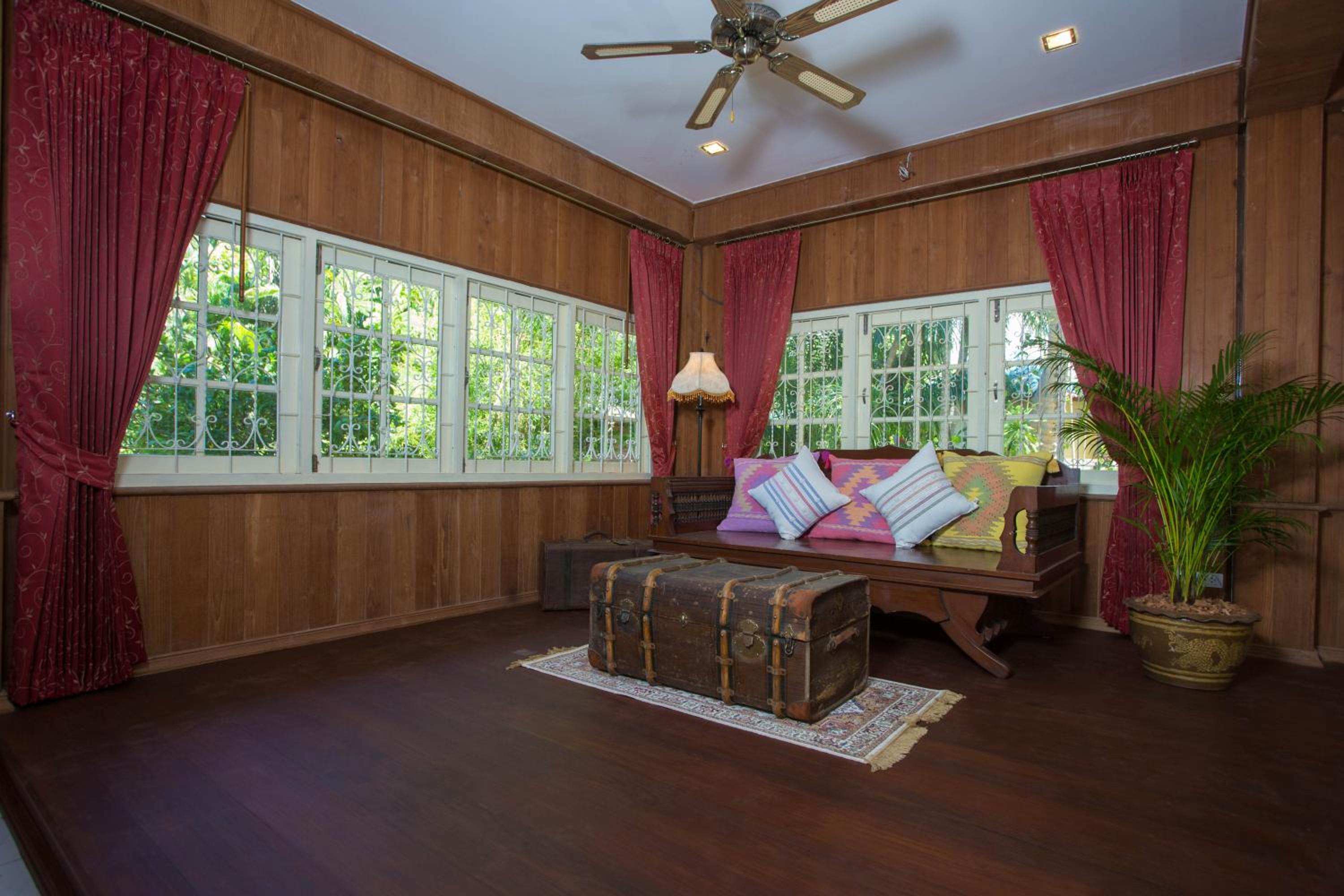 Four-Bedroom Villa photo 1