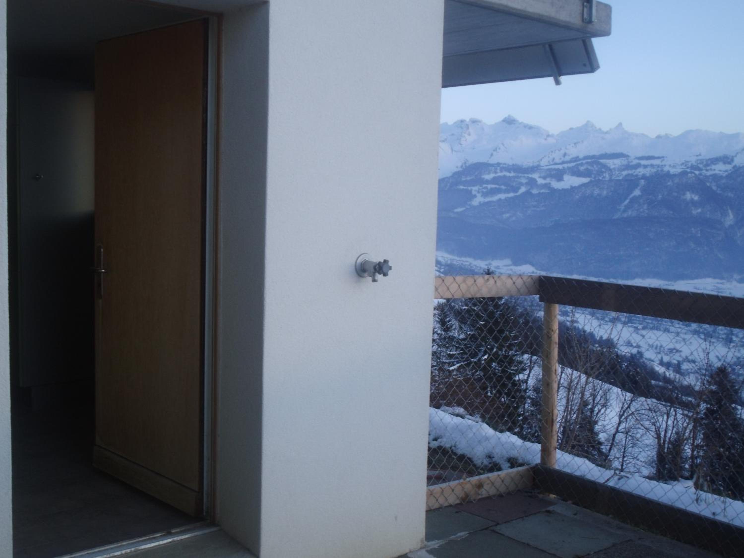 Studio with Terrace photo 2
