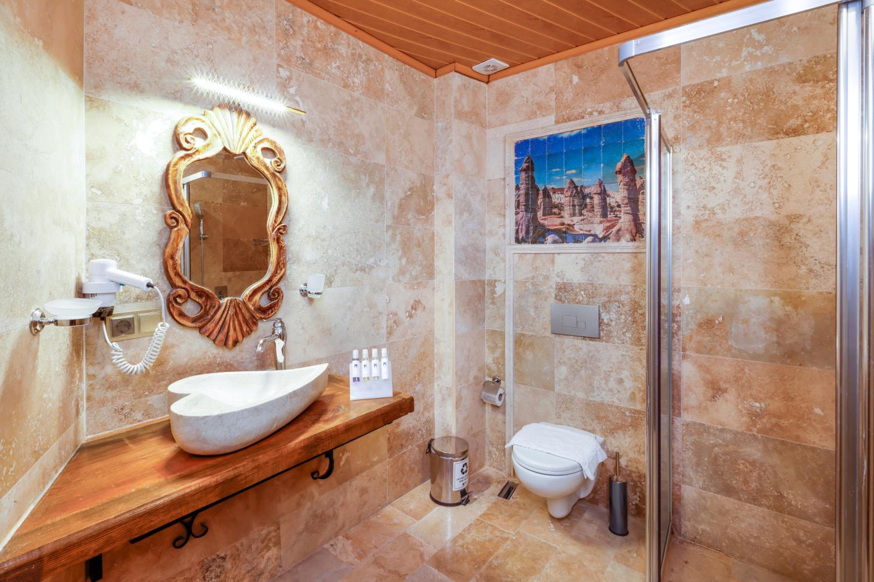 Standard Queen Room - Photo 2