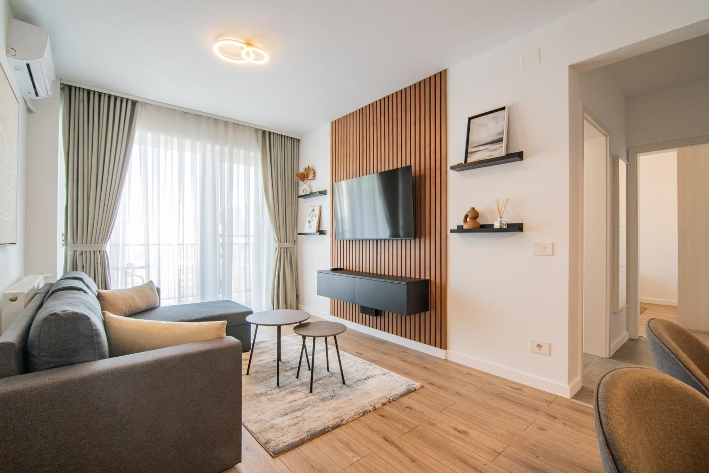 Superior One-Bedroom Apartment photo 1