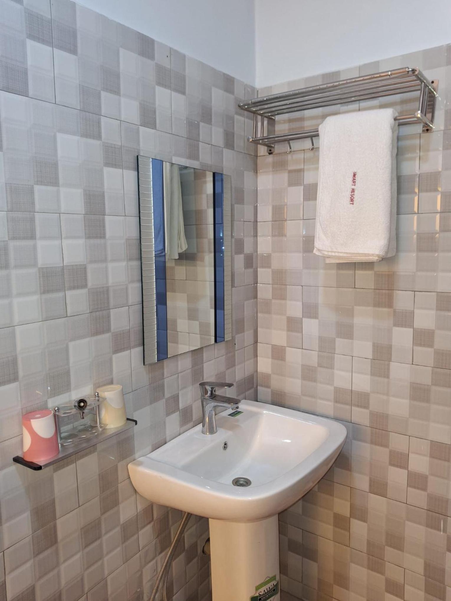 Budget Double Room photo 3