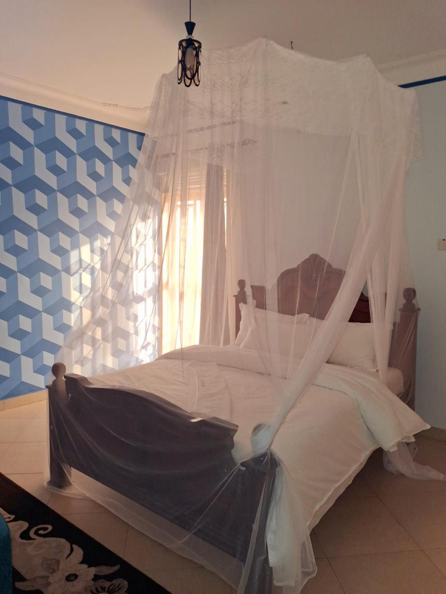 Deluxe Double Room with Balcony photo 3