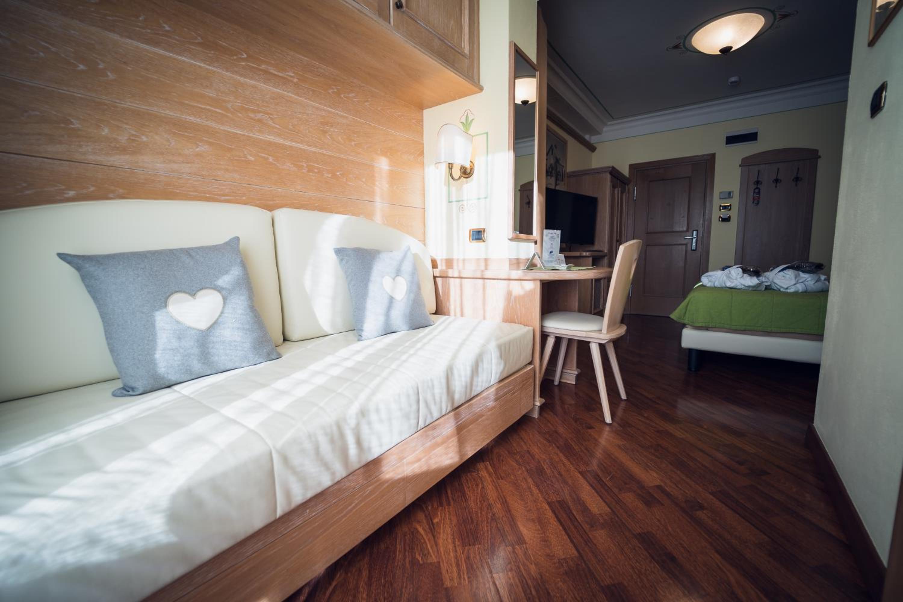 Superior Triple Room - Photo 6