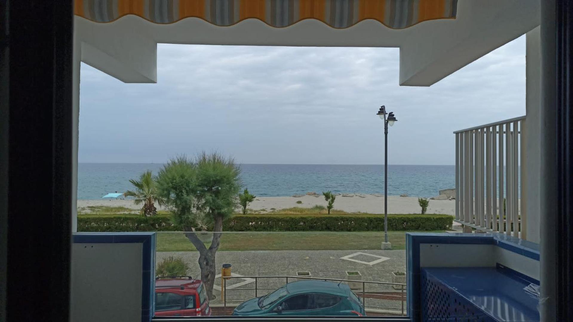 Two-Bedroom Apartment with Terrace and Sea View photo 1
