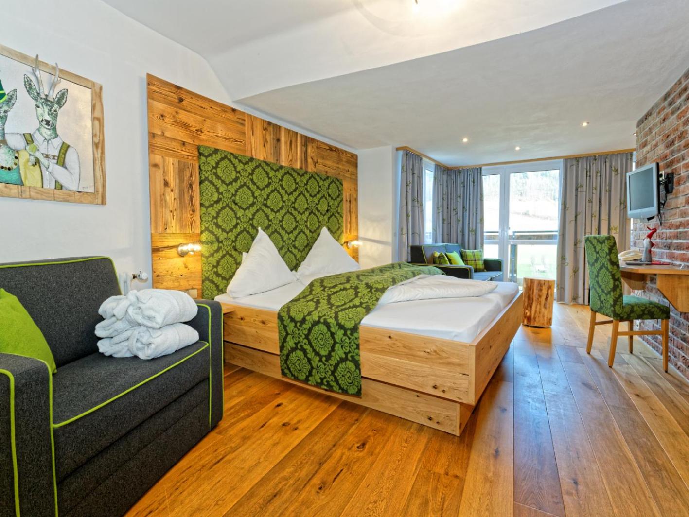 Quadruple Room - Photo 1