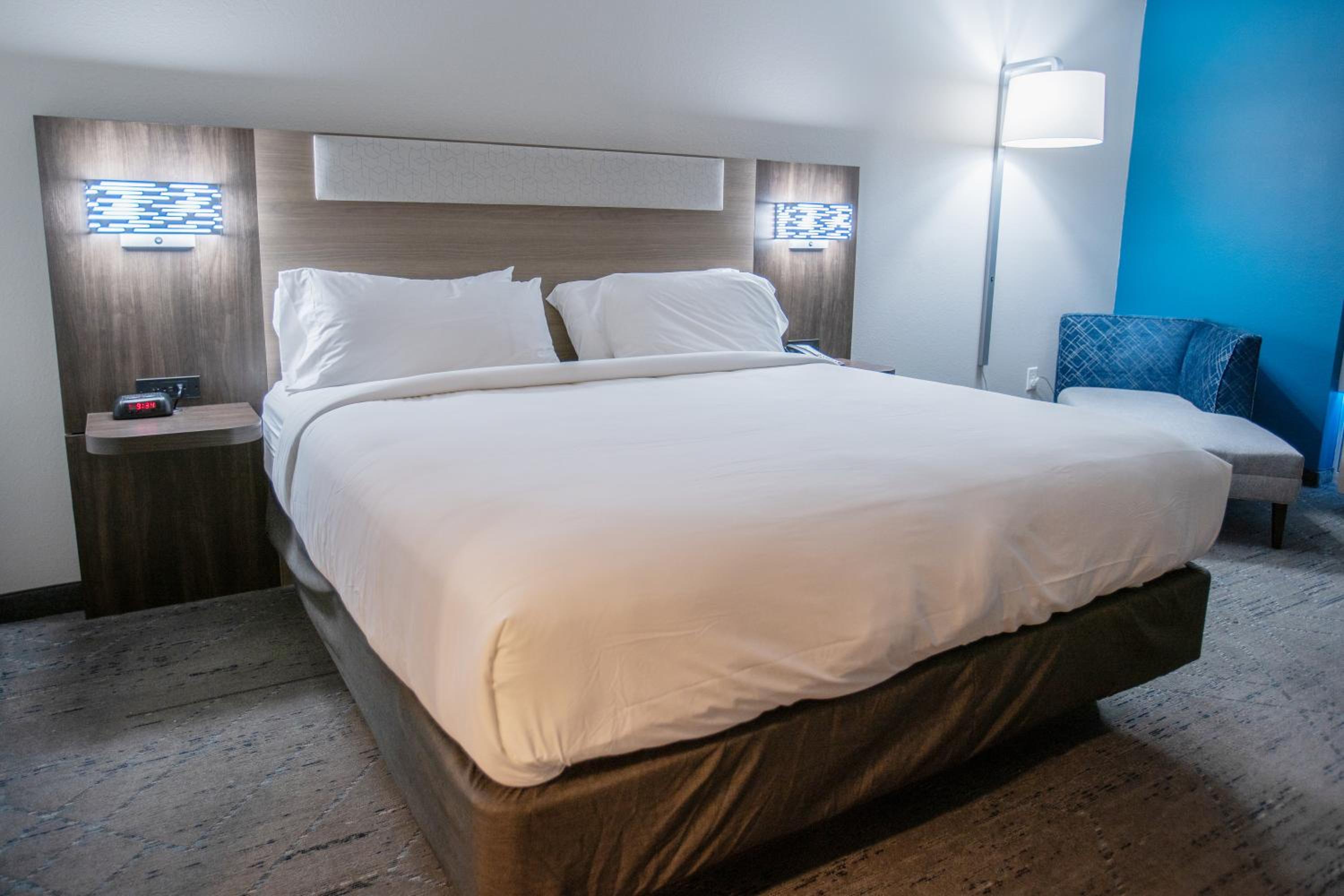 Standard Room - Photo 2