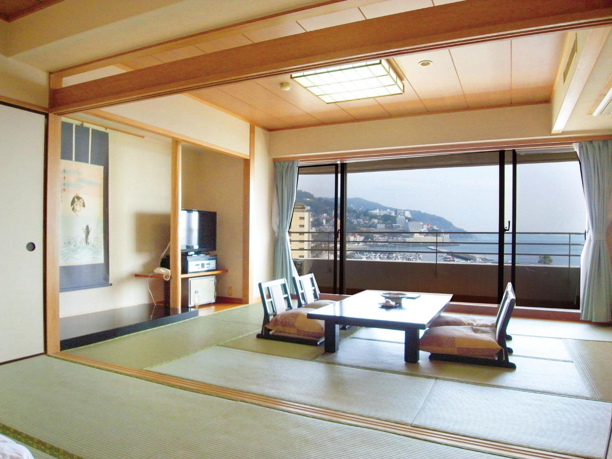 Japanese-Style Standard Room - Photo 4