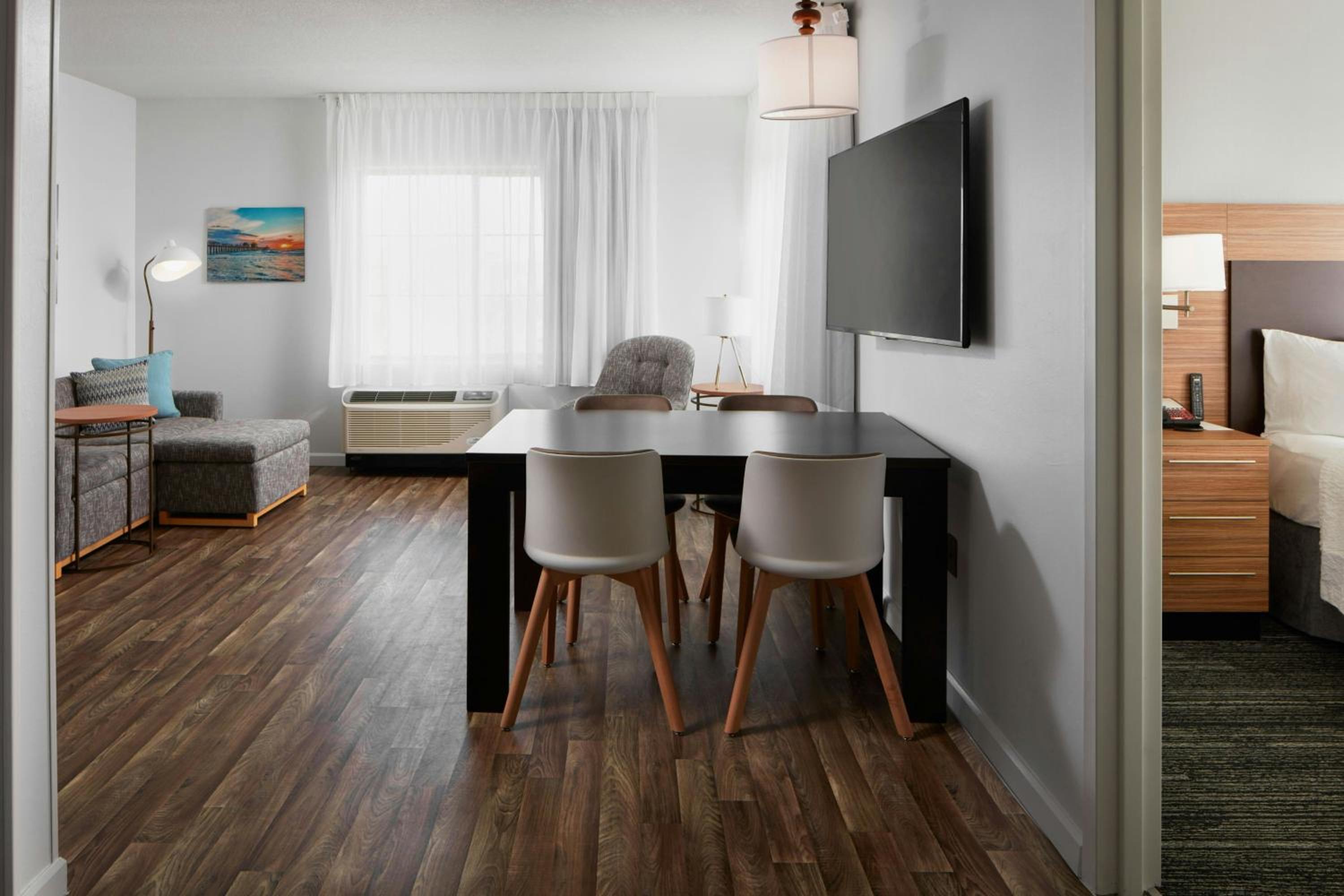 Extended One-Bedroom Queen Suite with Sofa Bed - Mobility Accessible with Roll-In Shower