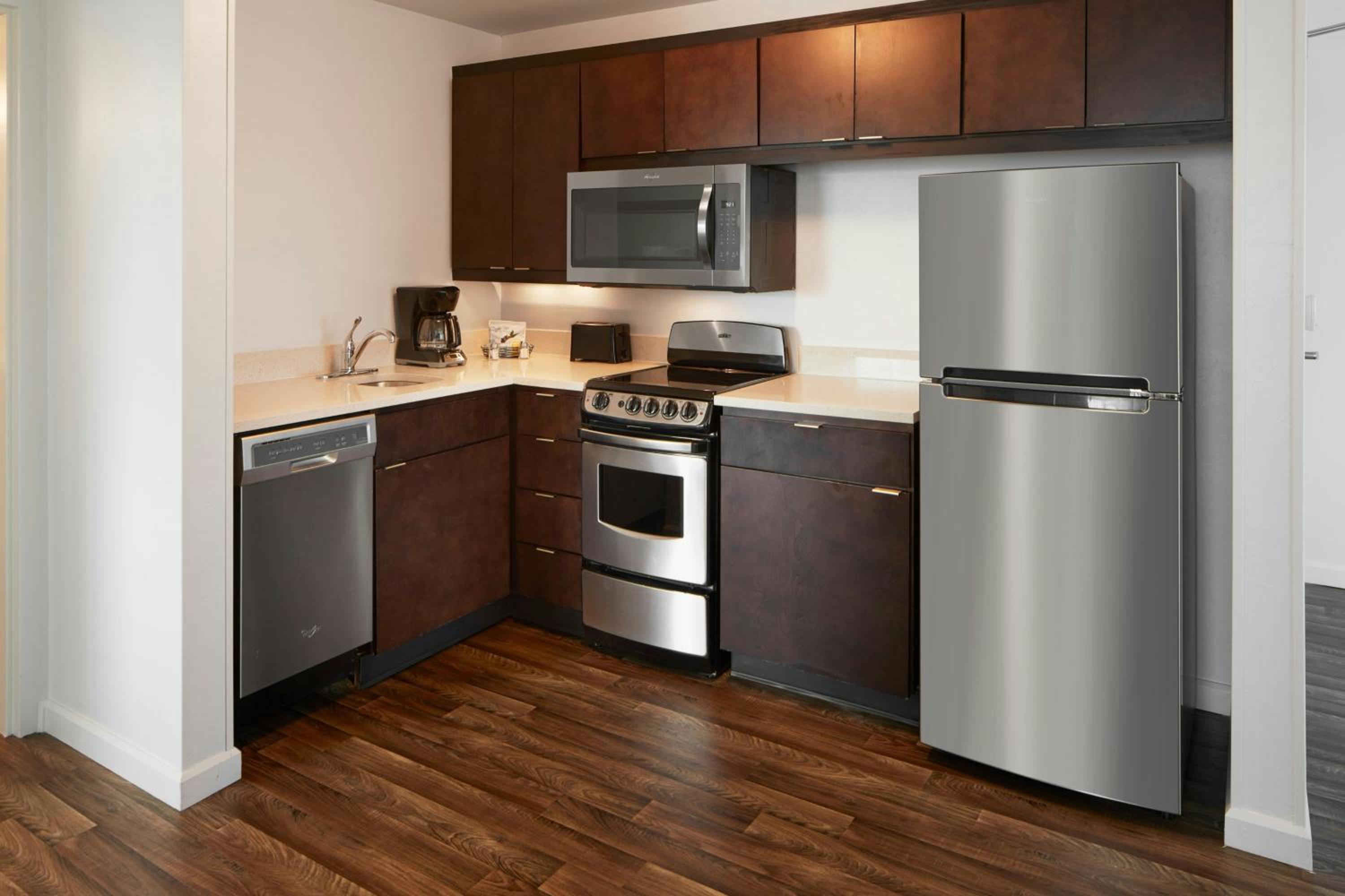 Extended One-Bedroom Queen Suite with Sofa Bed - Mobility Accessible with Roll-In Shower