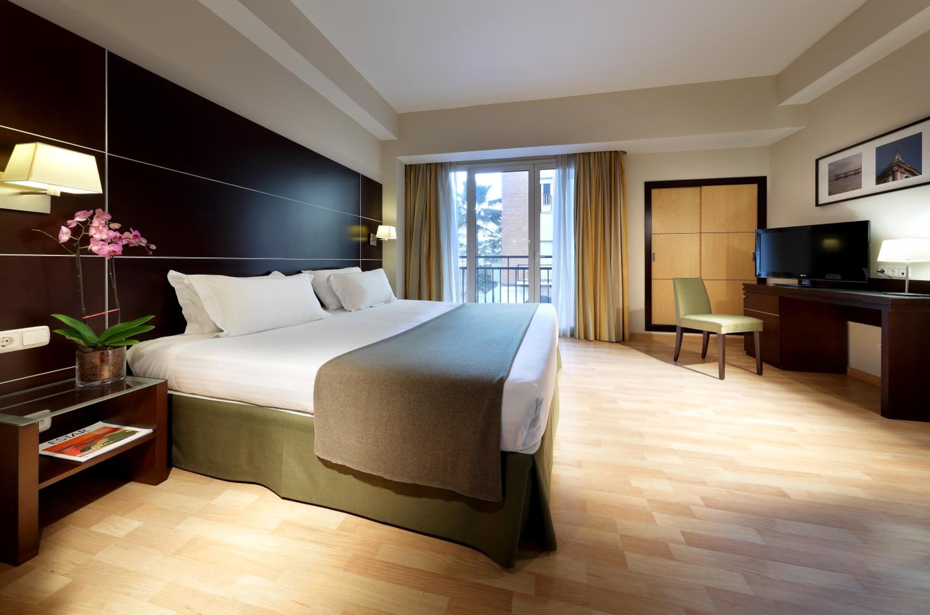 Junior Suite - Photo 2