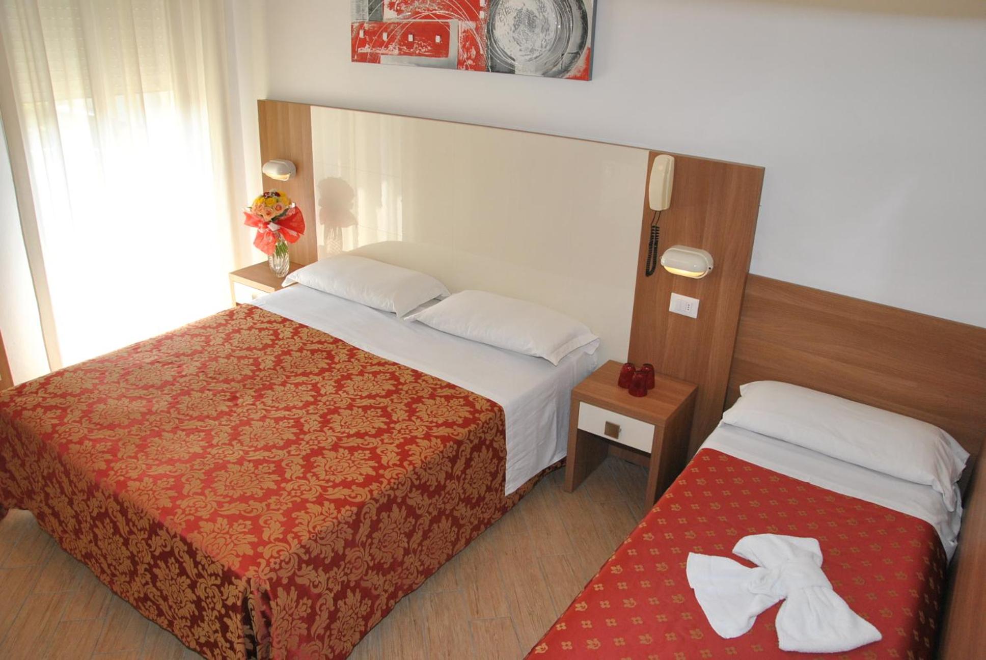 Double Room - Photo 4