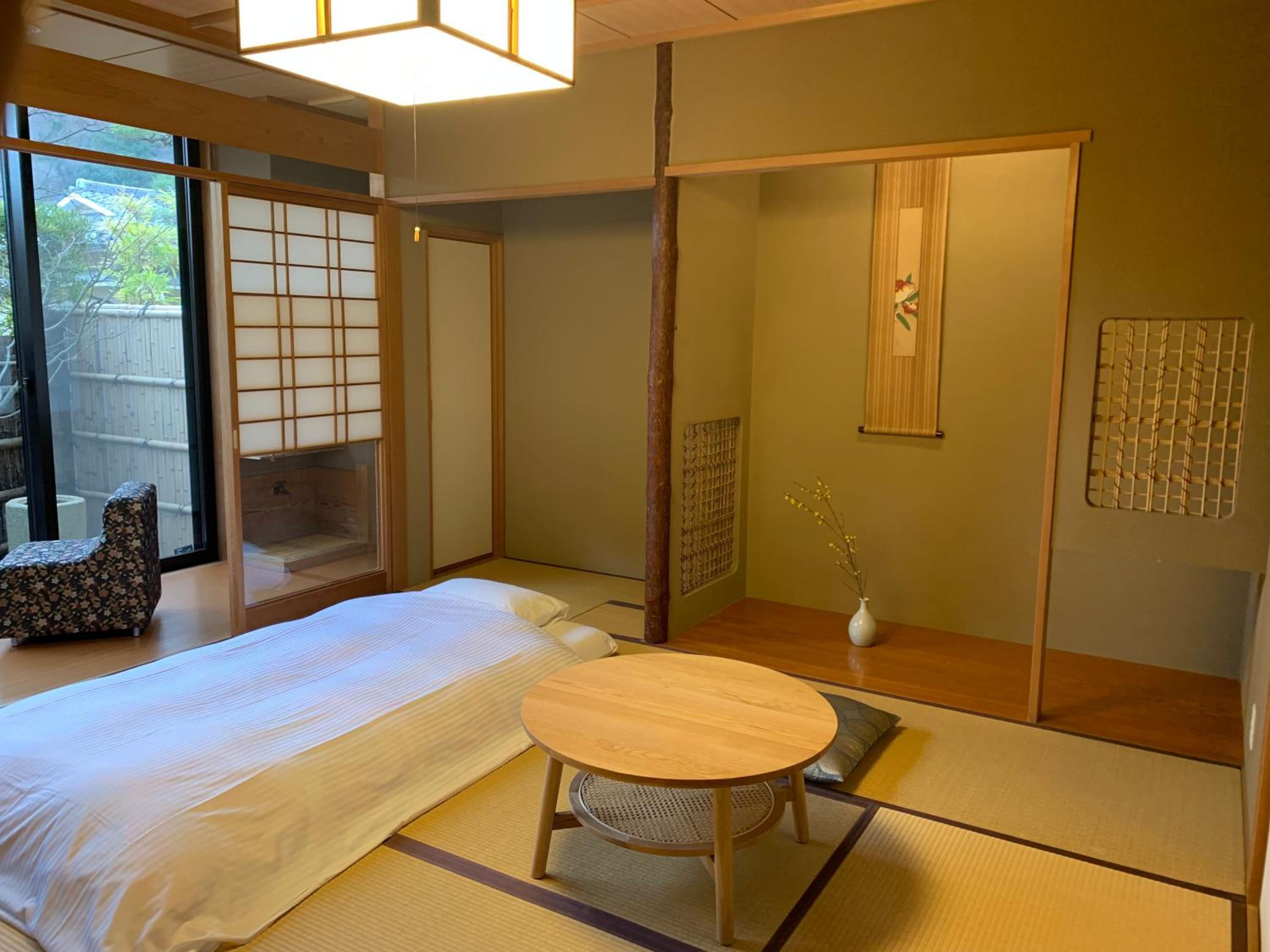 Single Room with Bath
