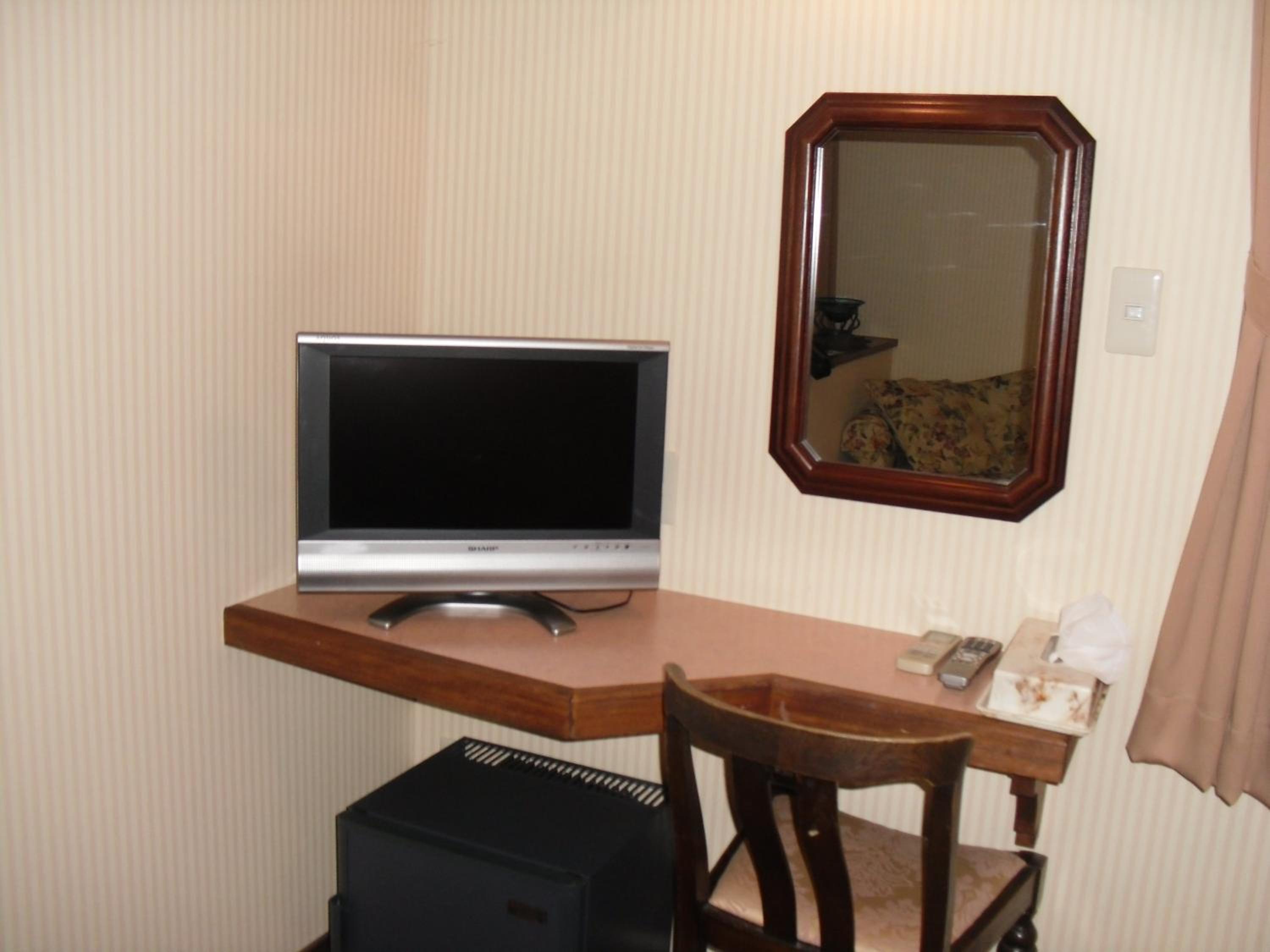 Double Room - Photo 12
