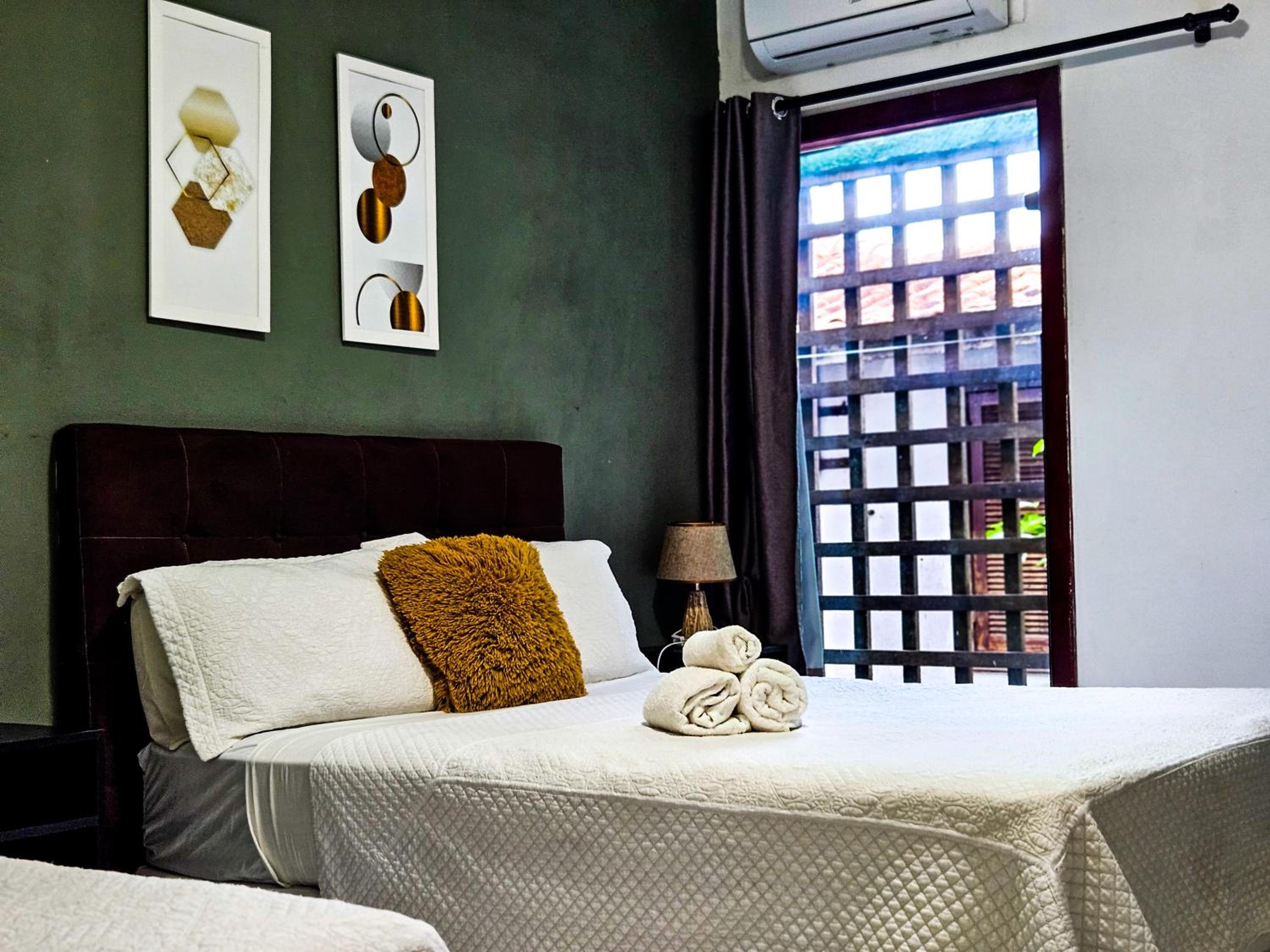 Double Room - Photo 5