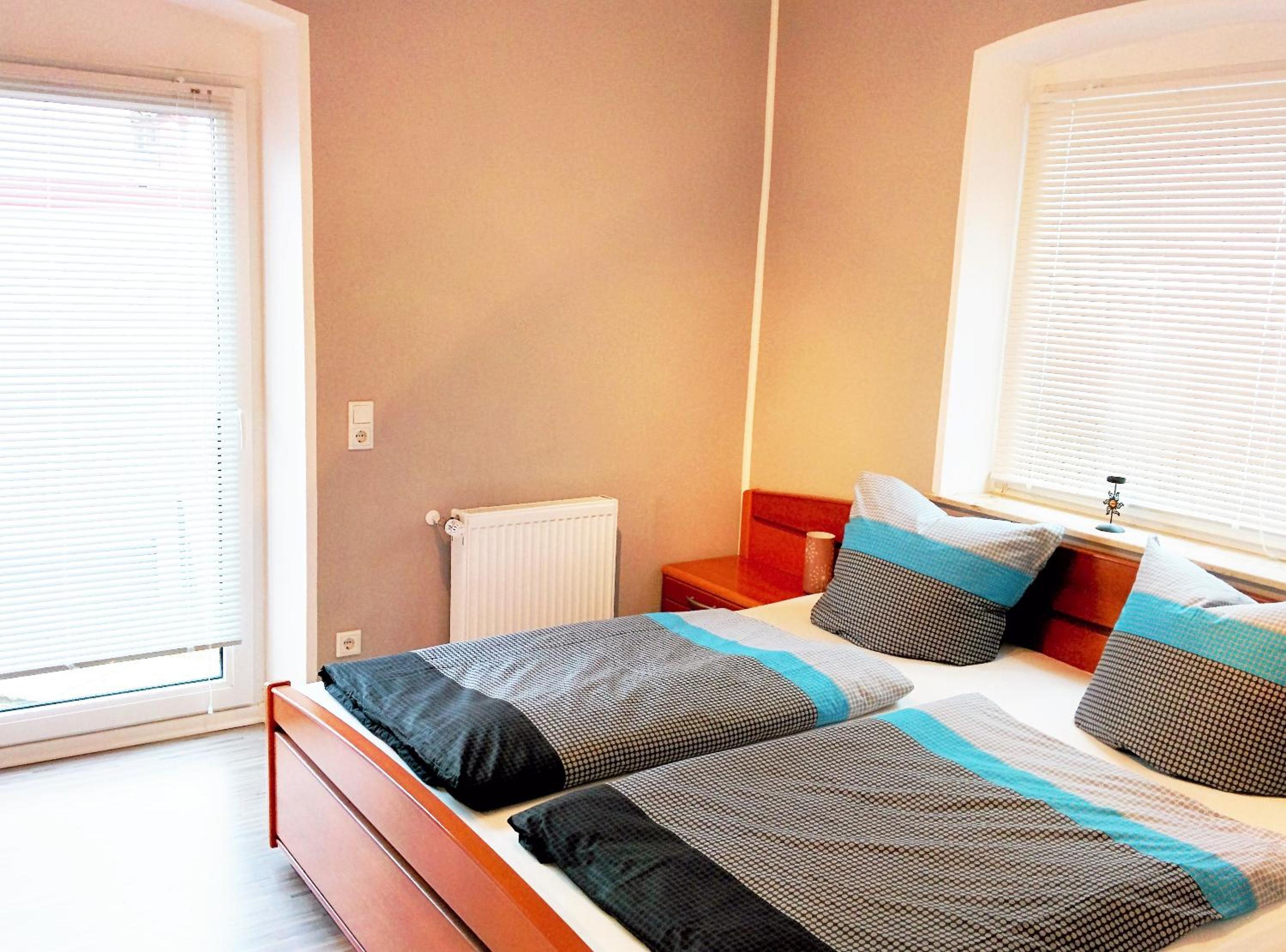 Apartment photo 2