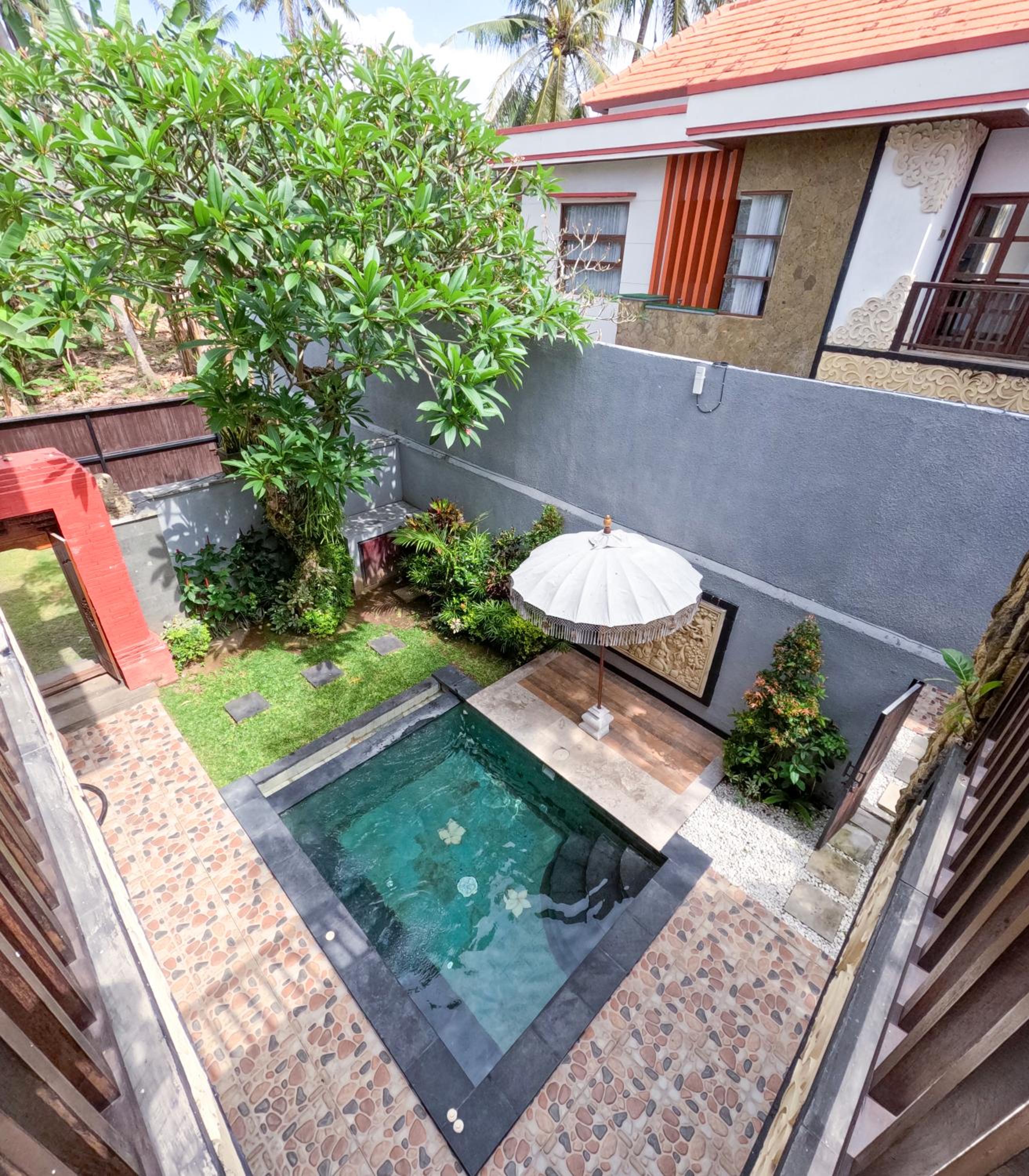 Two-Bedroom Villa - Photo 2