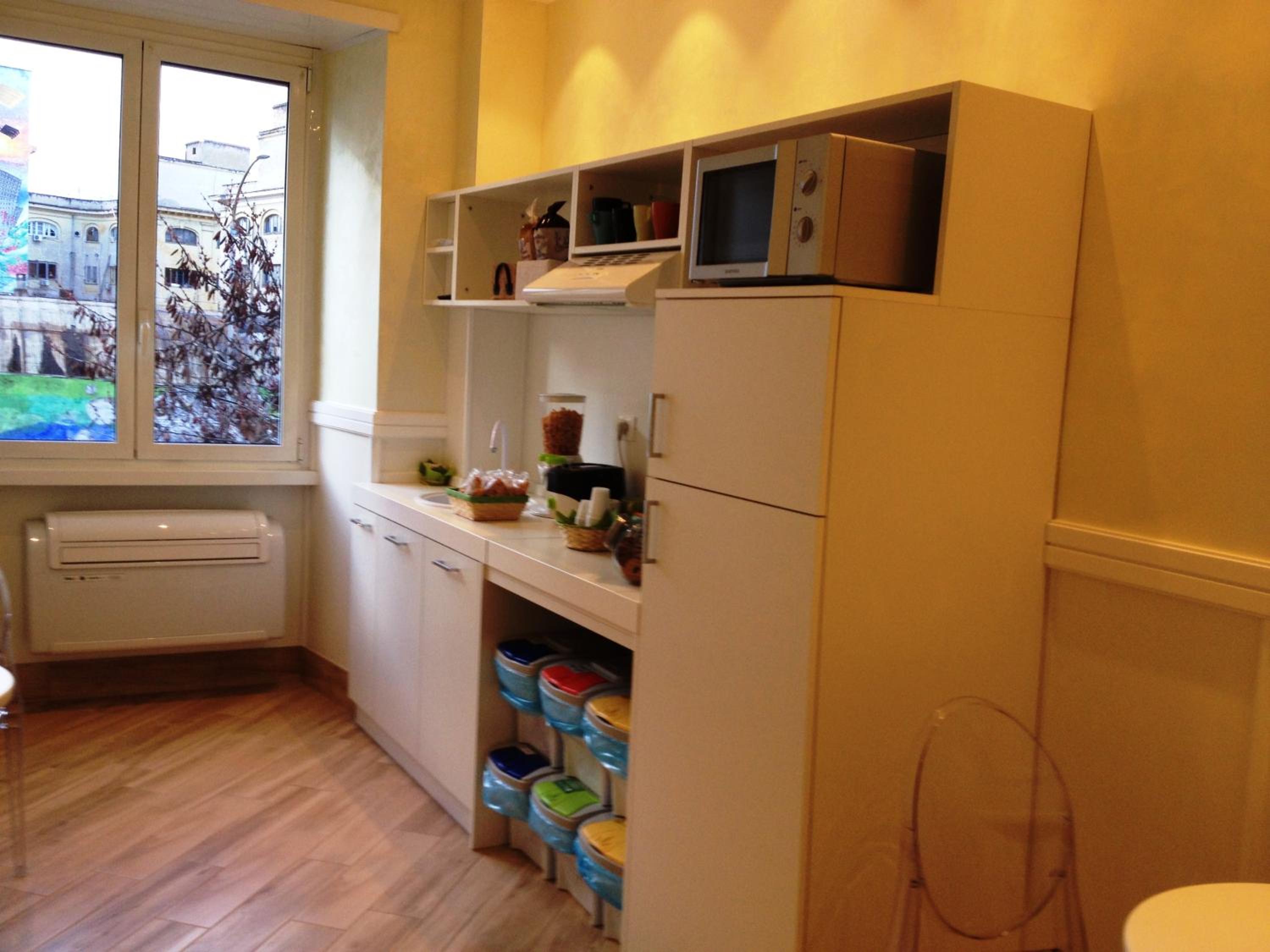 Single Room photo 3