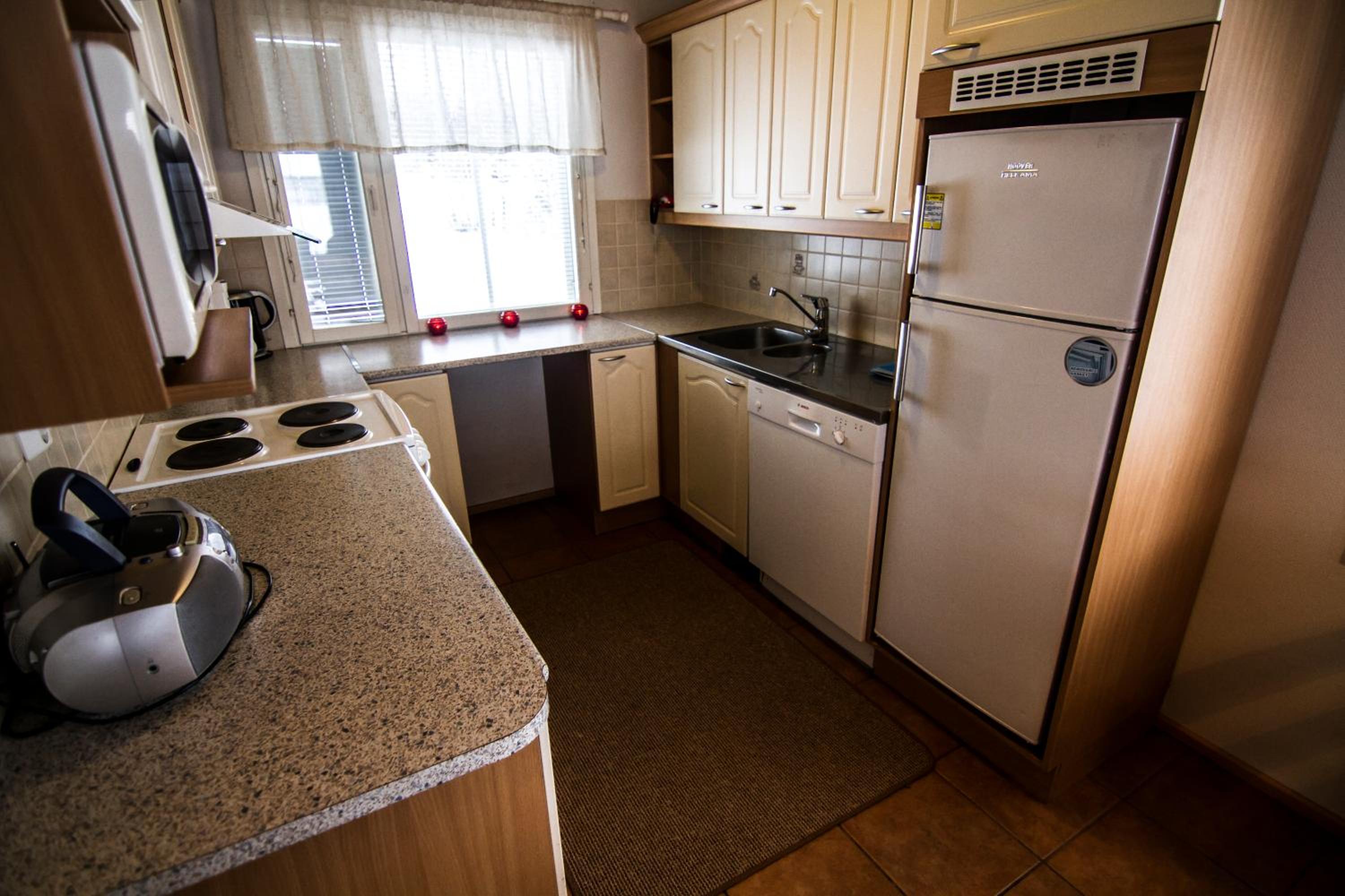 Two-Bedroom Apartment - Photo 7