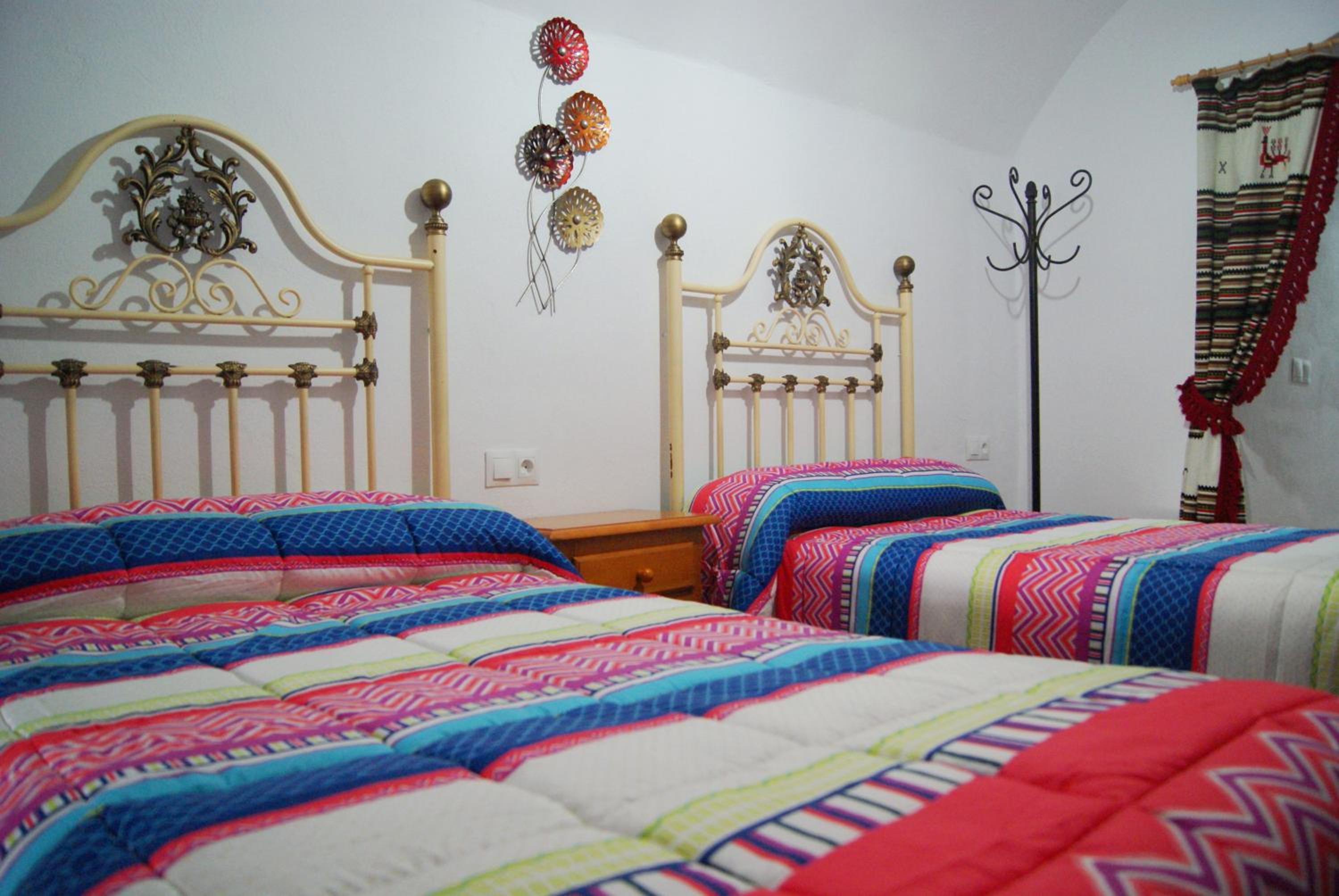 Amplio apartamento de tres habitaciones