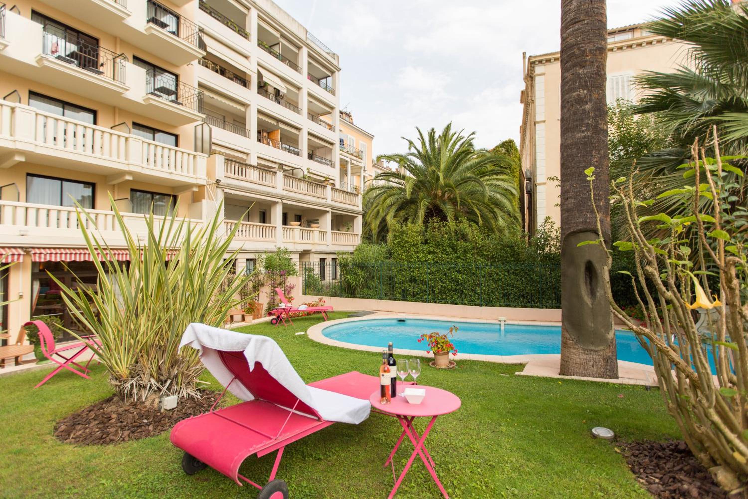  Deluxe Double Room with Balcony and Garden View photo 3