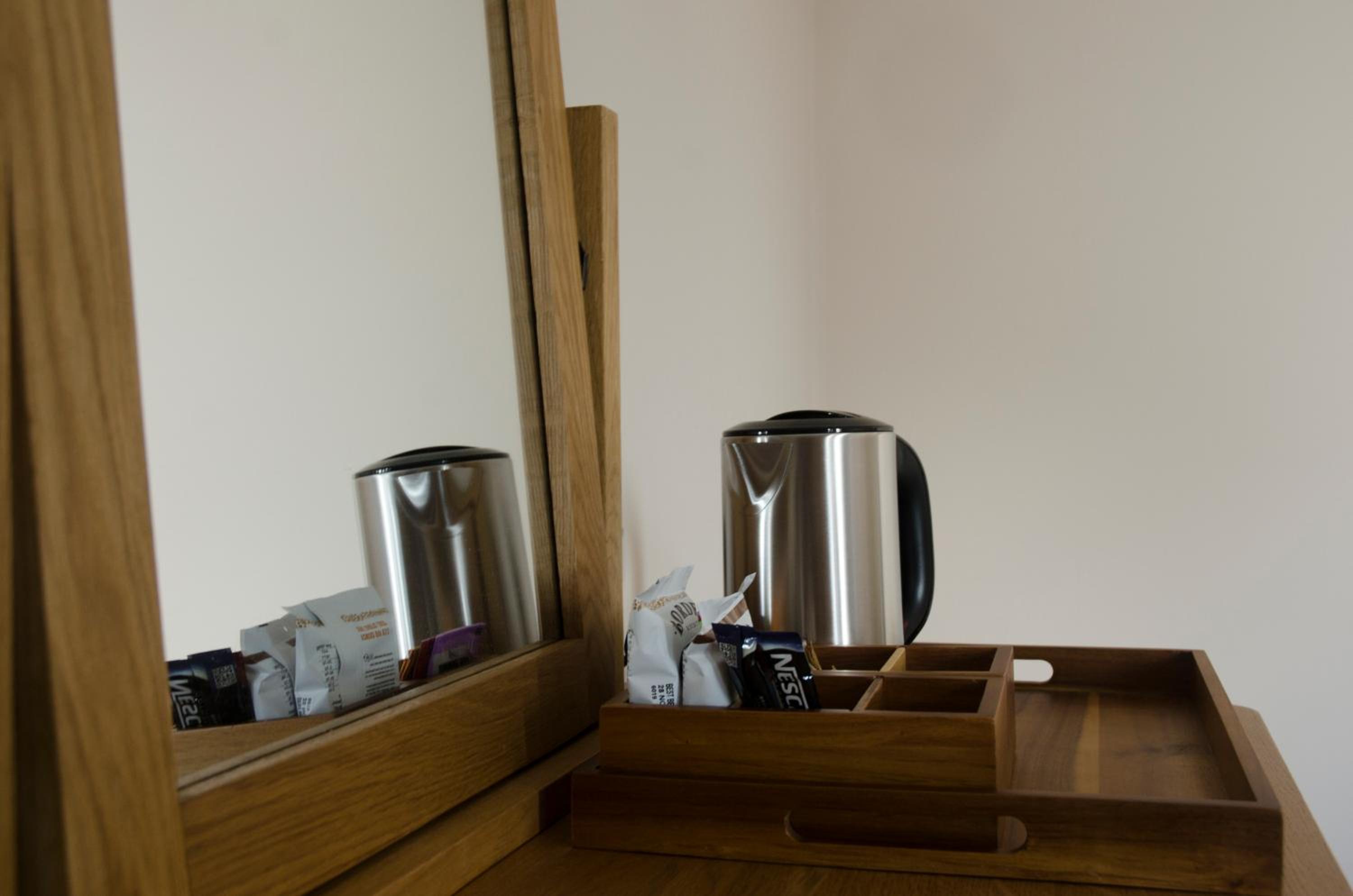 Standard Double Room - Photo 11