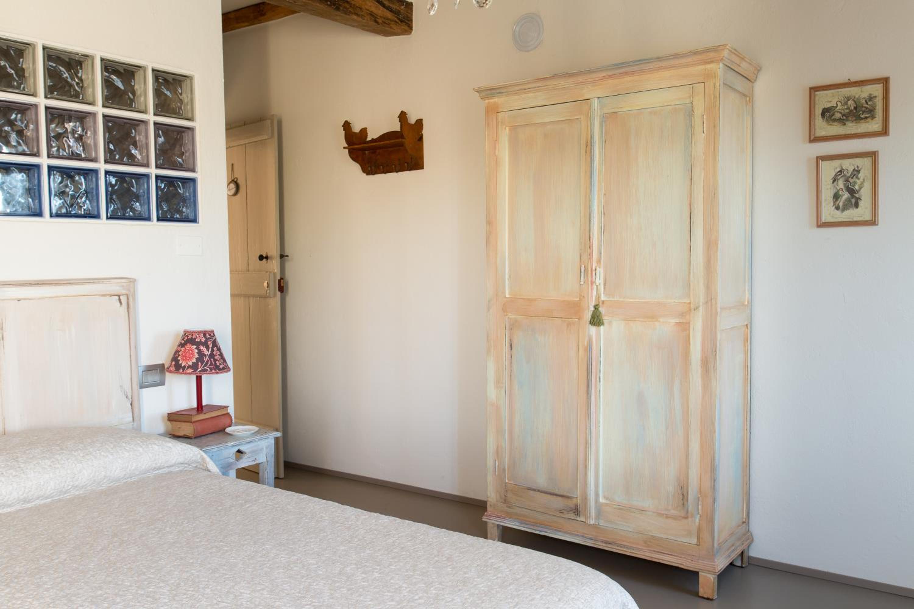 Double Room - Photo 5