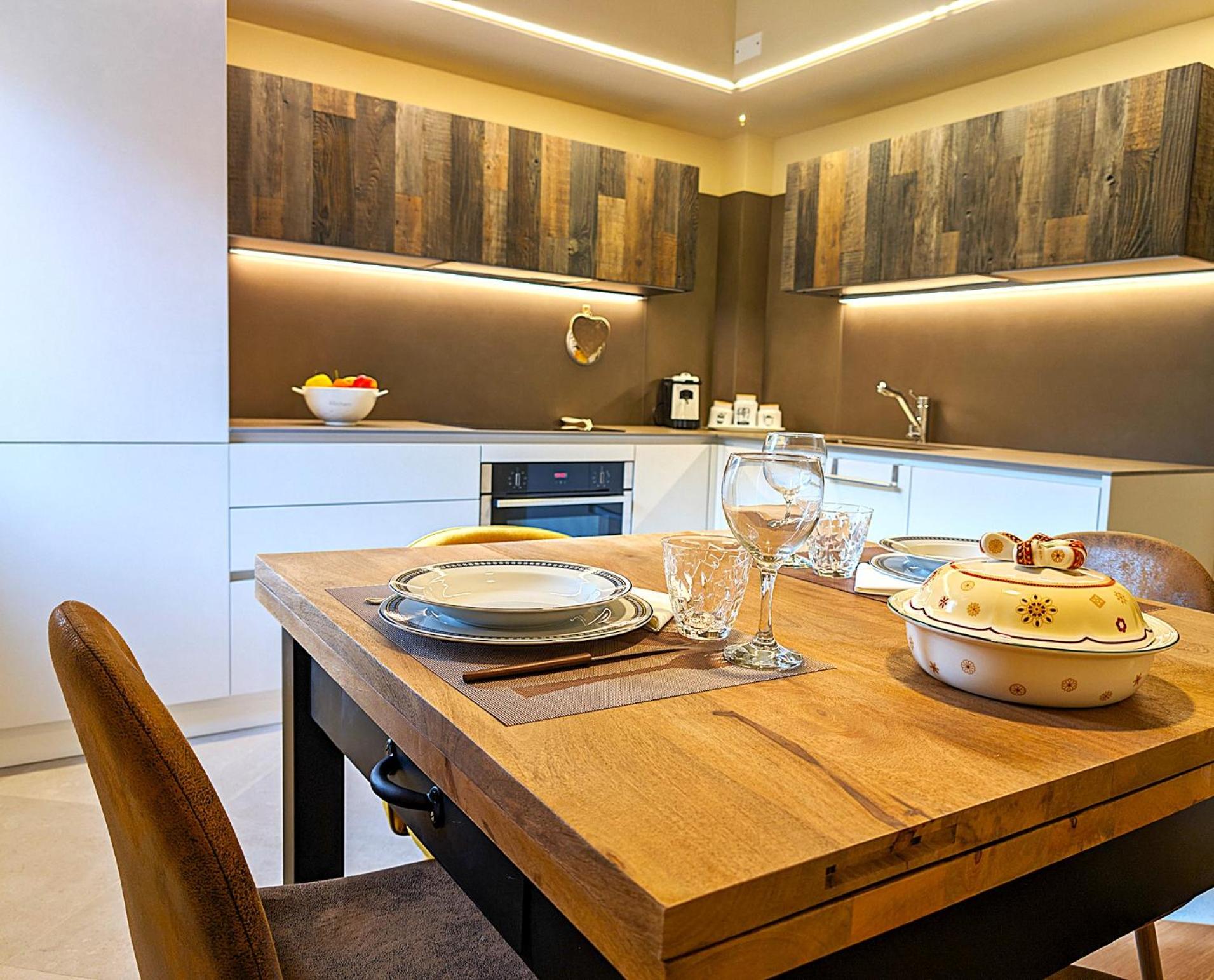 Three-Bedroom Superior Apartment