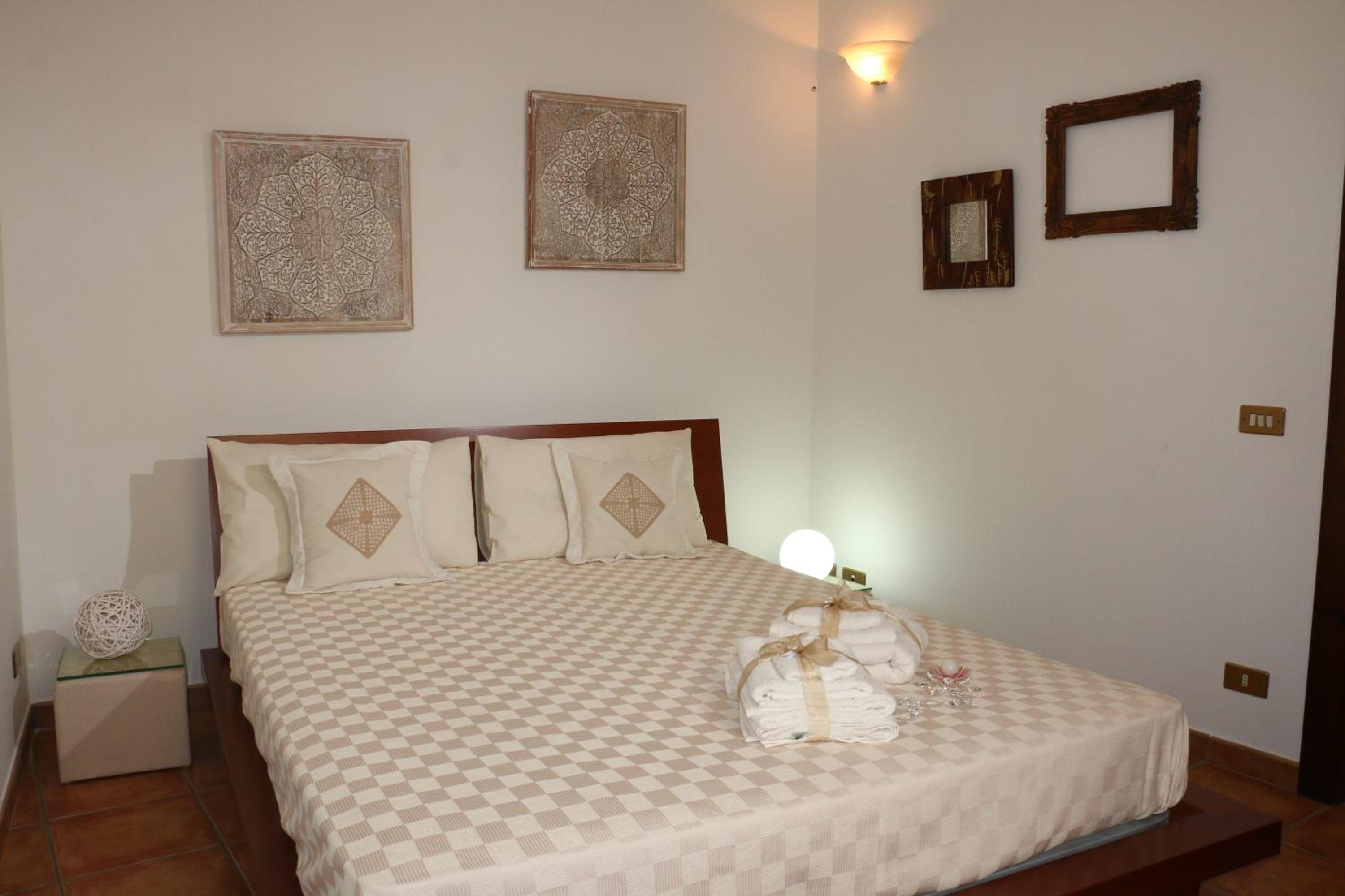 One-Bedroom Family Apartment