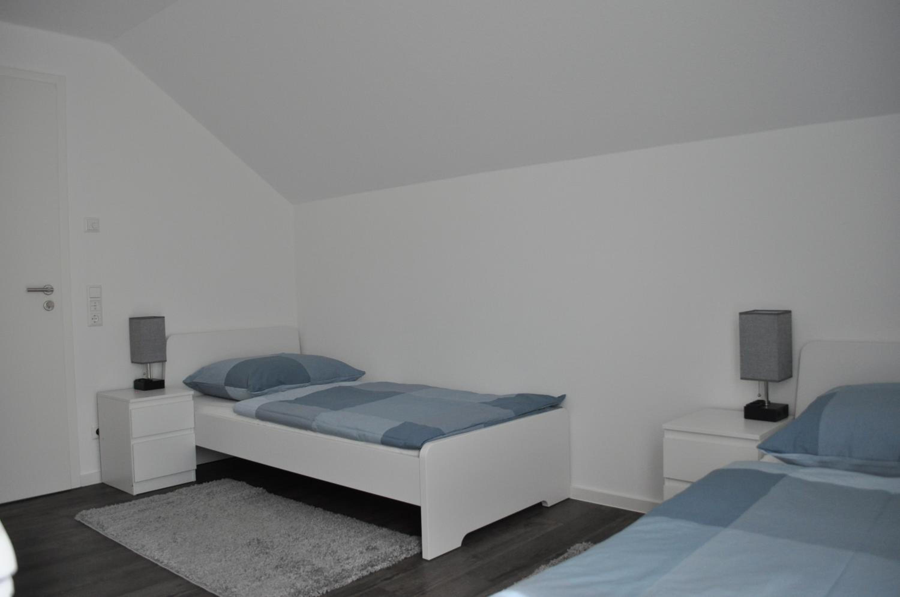 Double Room with Shared Bathroom photo 1