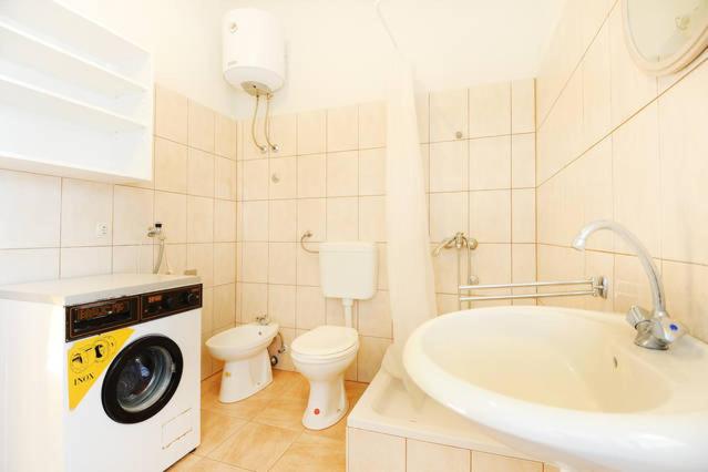 Three-Bedroom Apartment with Sea View photo 3