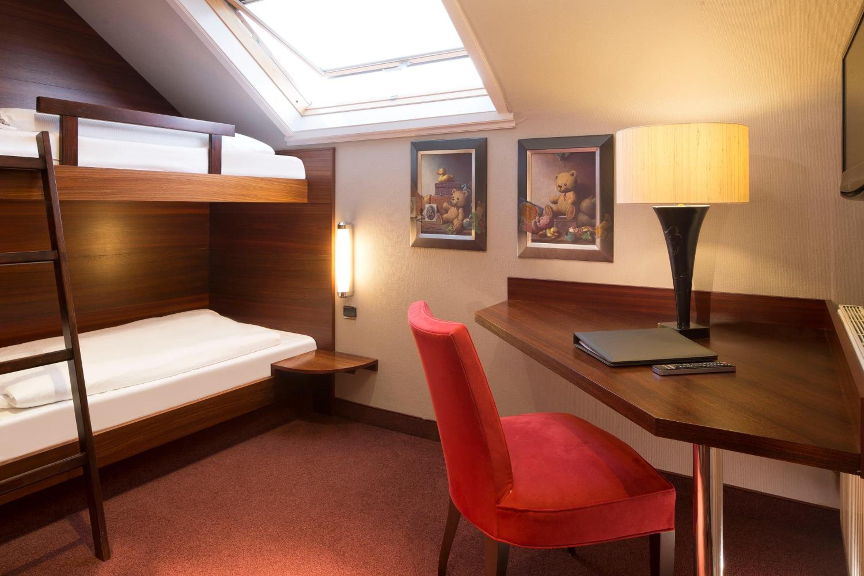 Double Junior Suite with Yonasaya Spa Access photo 3