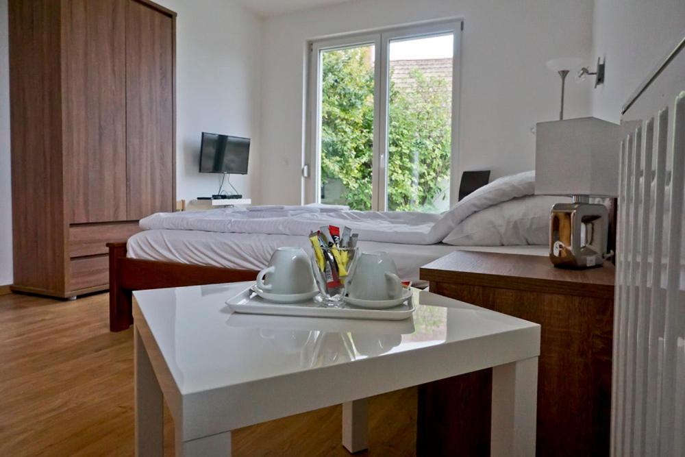 Double Room - Photo 1