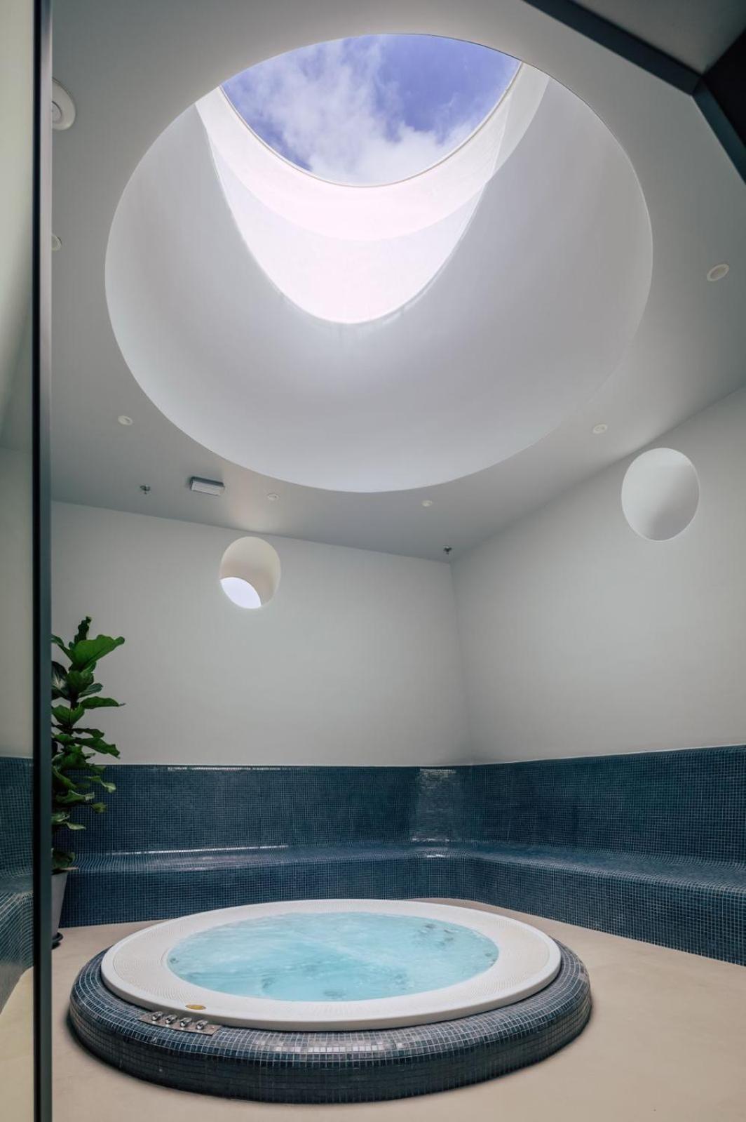 Special offer -  Valentine package with dinner and SPA photo 1
