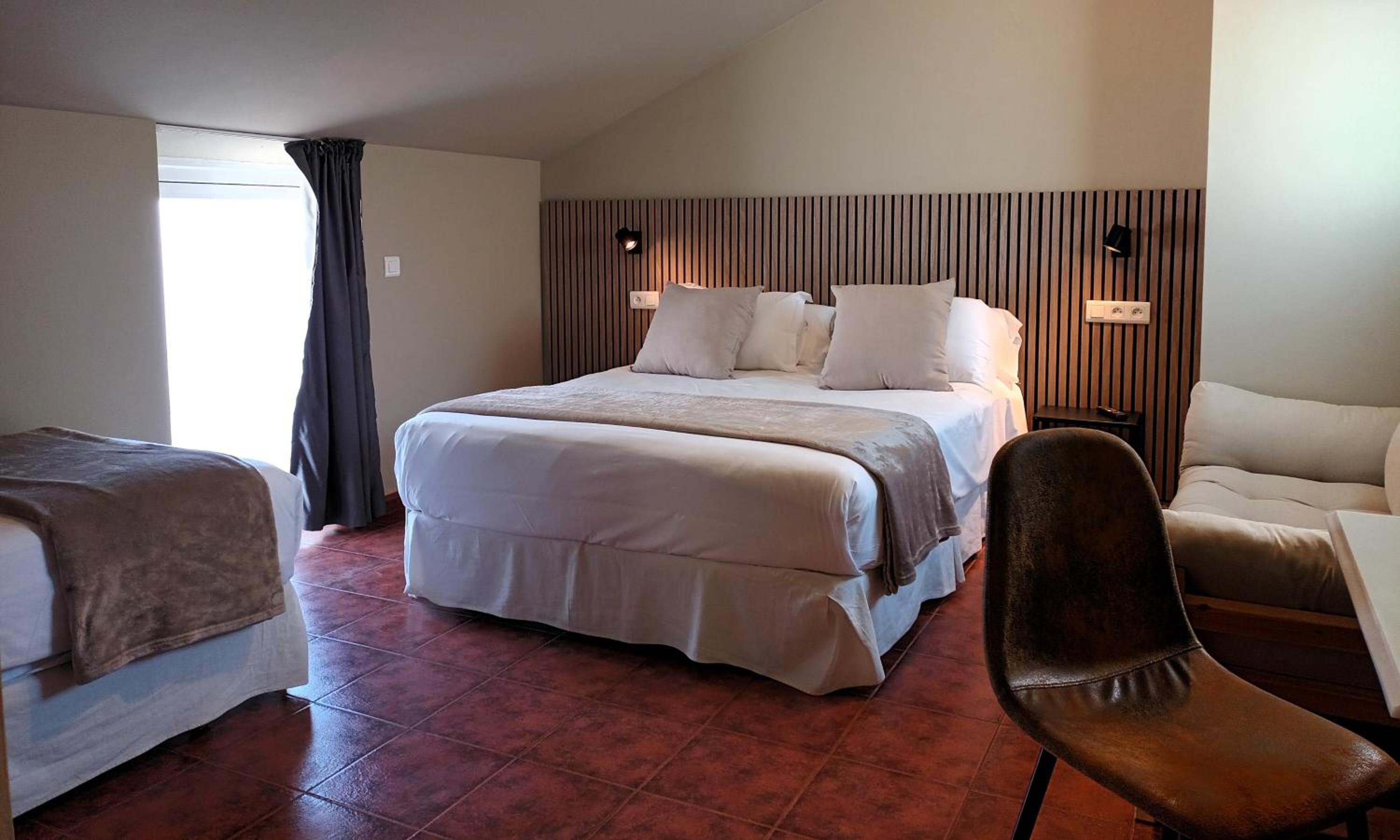 Triple Room with Terrace