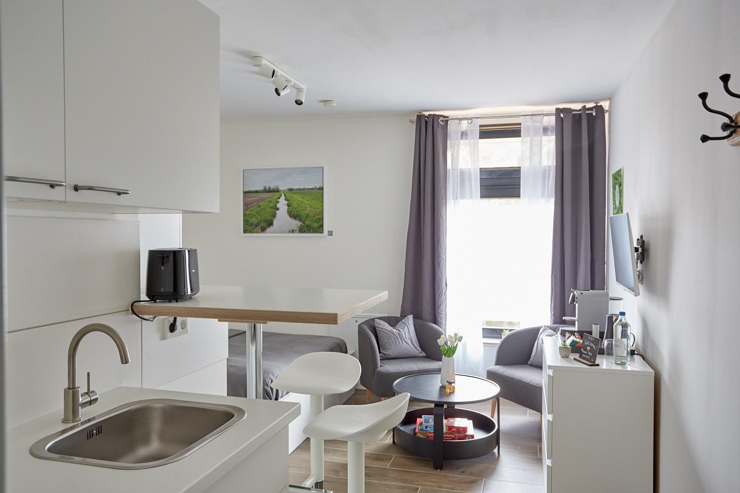 Studio Apartment photo 1