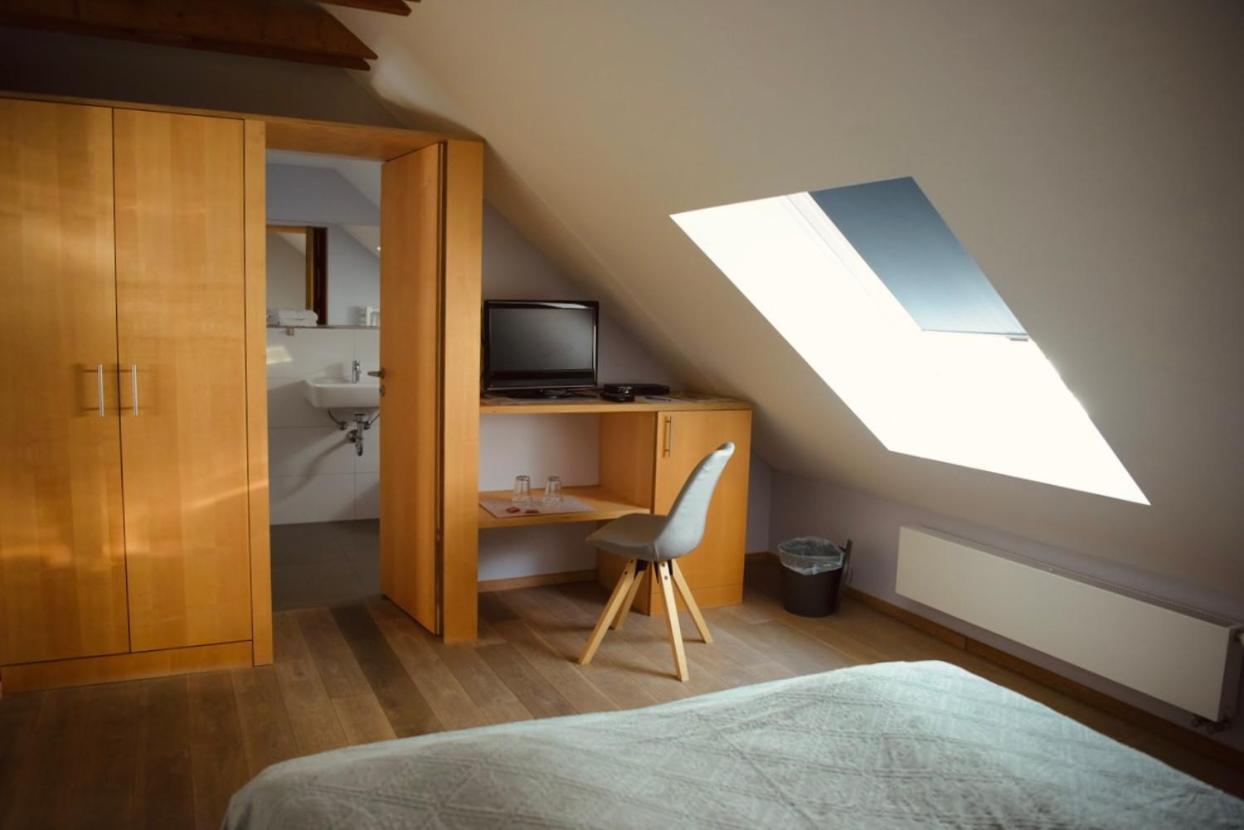 Small Double Room photo 1