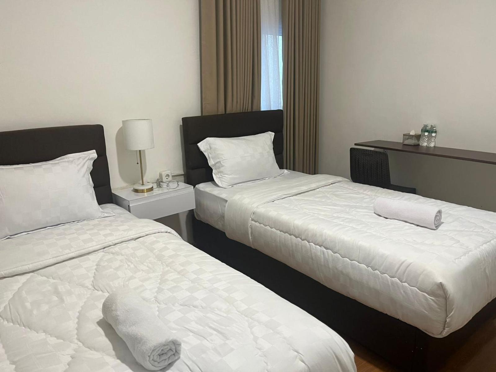 Deluxe Twin Room photo 3