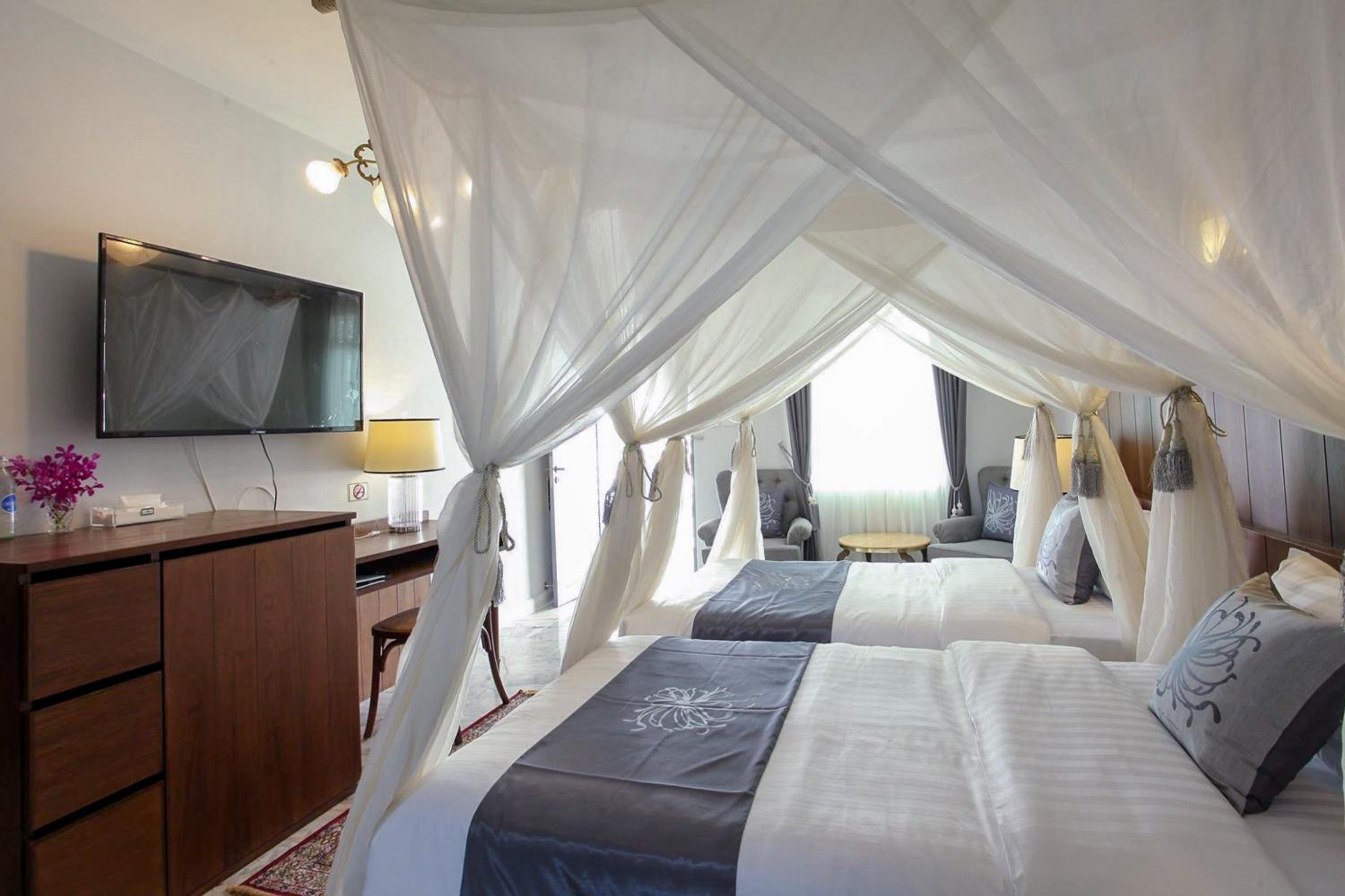 Deluxe Twin Room photo 2