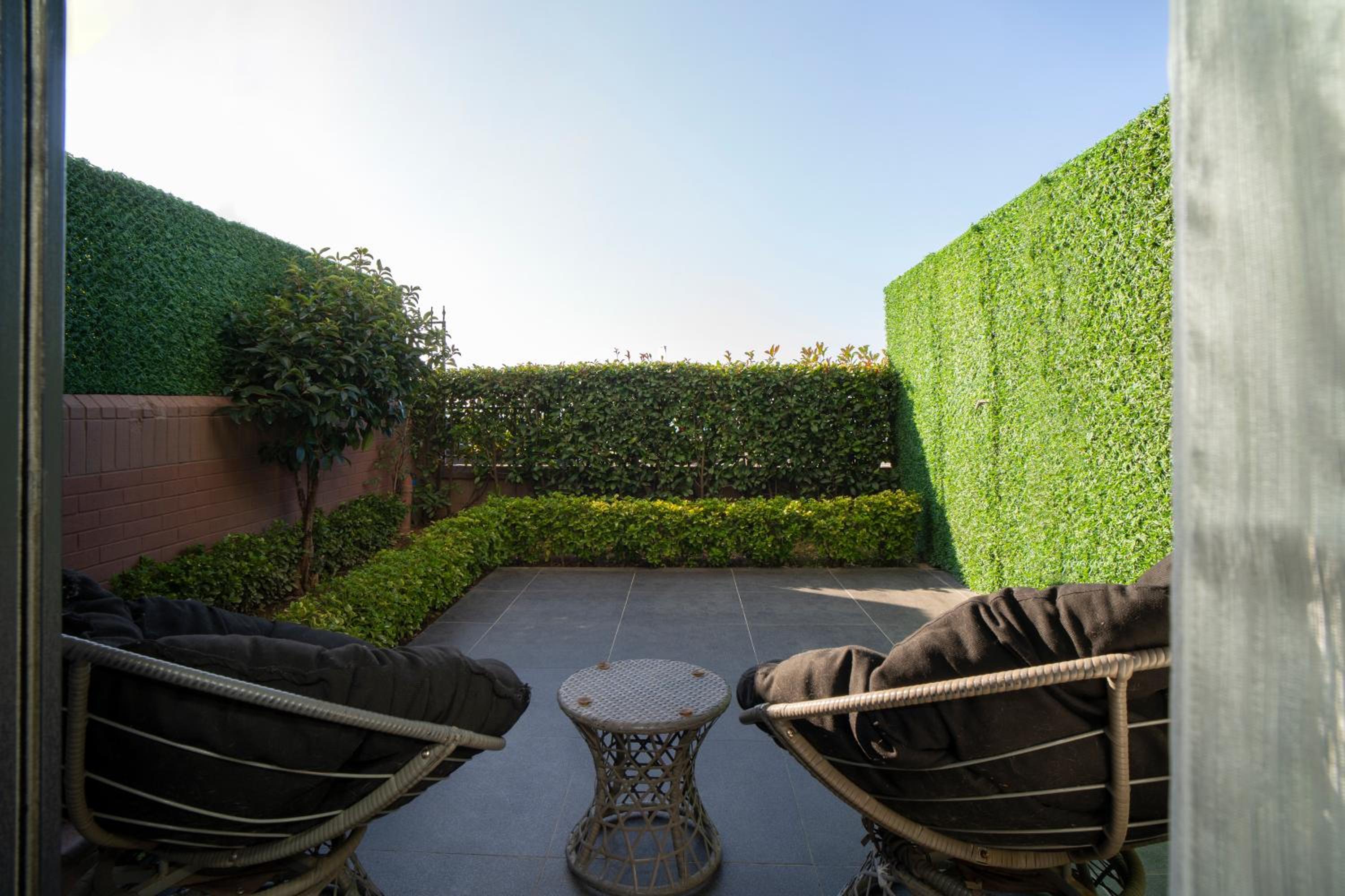 Family Room with Garden View photo 2